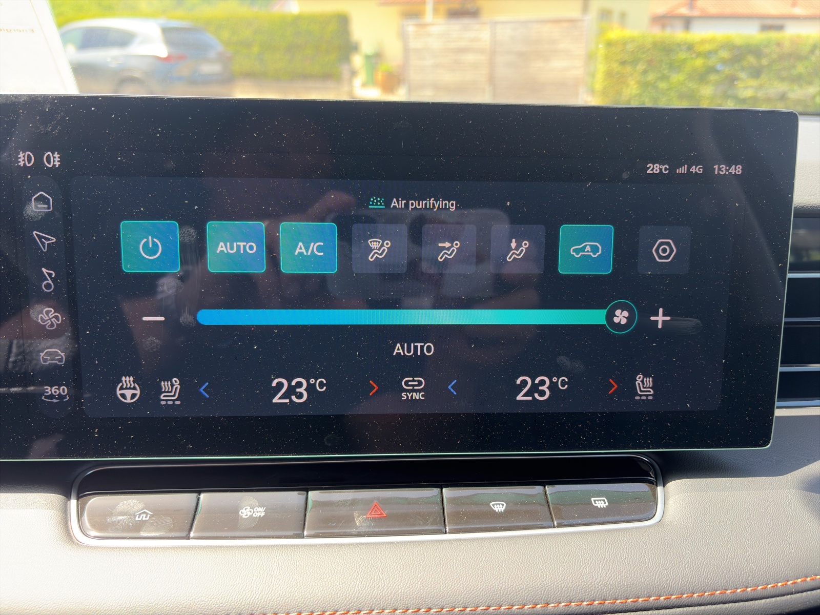 MG HS 1.5 Hybrid Luxury-image-8