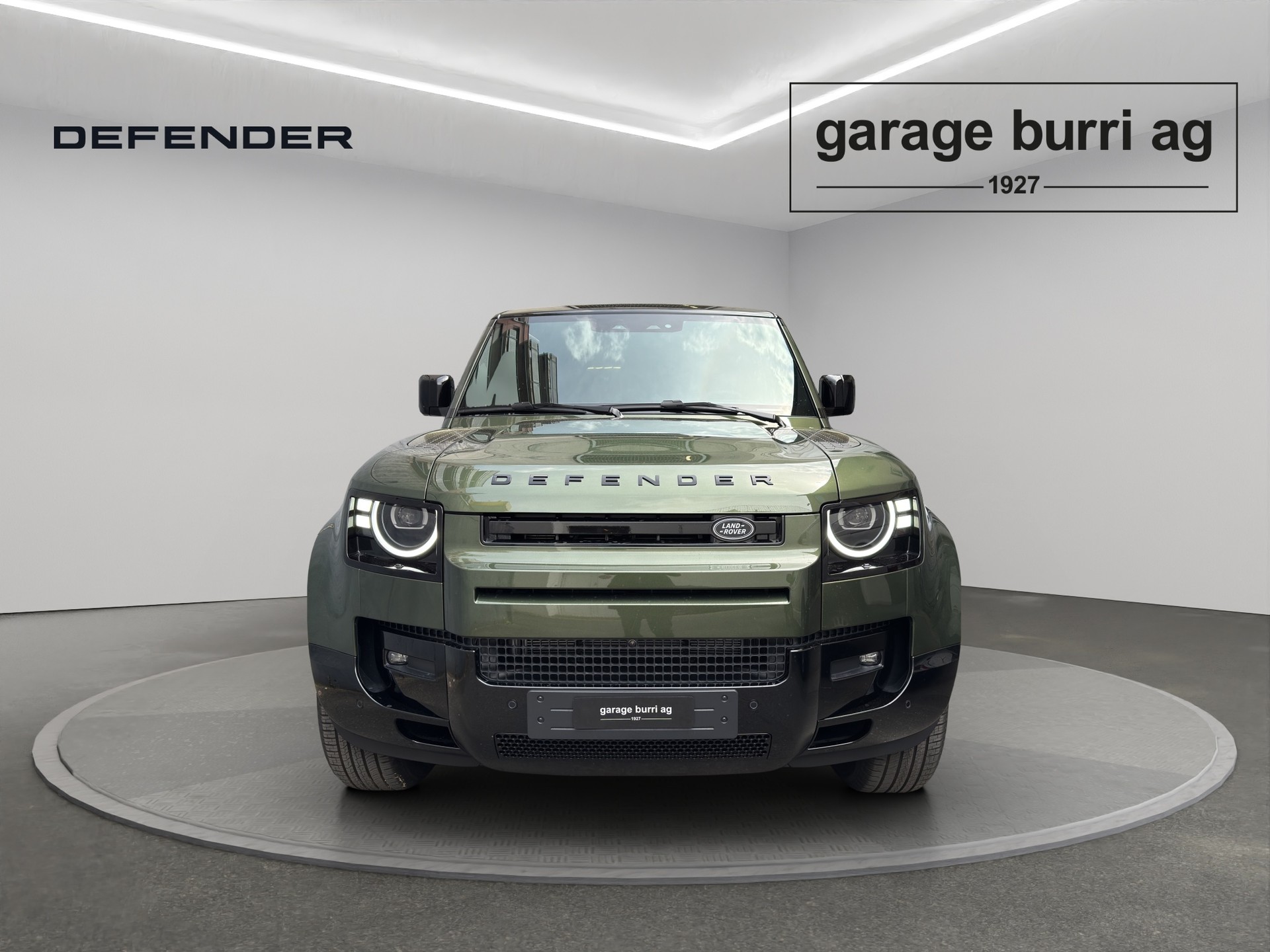 LAND ROVER Defender 110 3.0 D I6 250 X-Dynamic SE-image-4