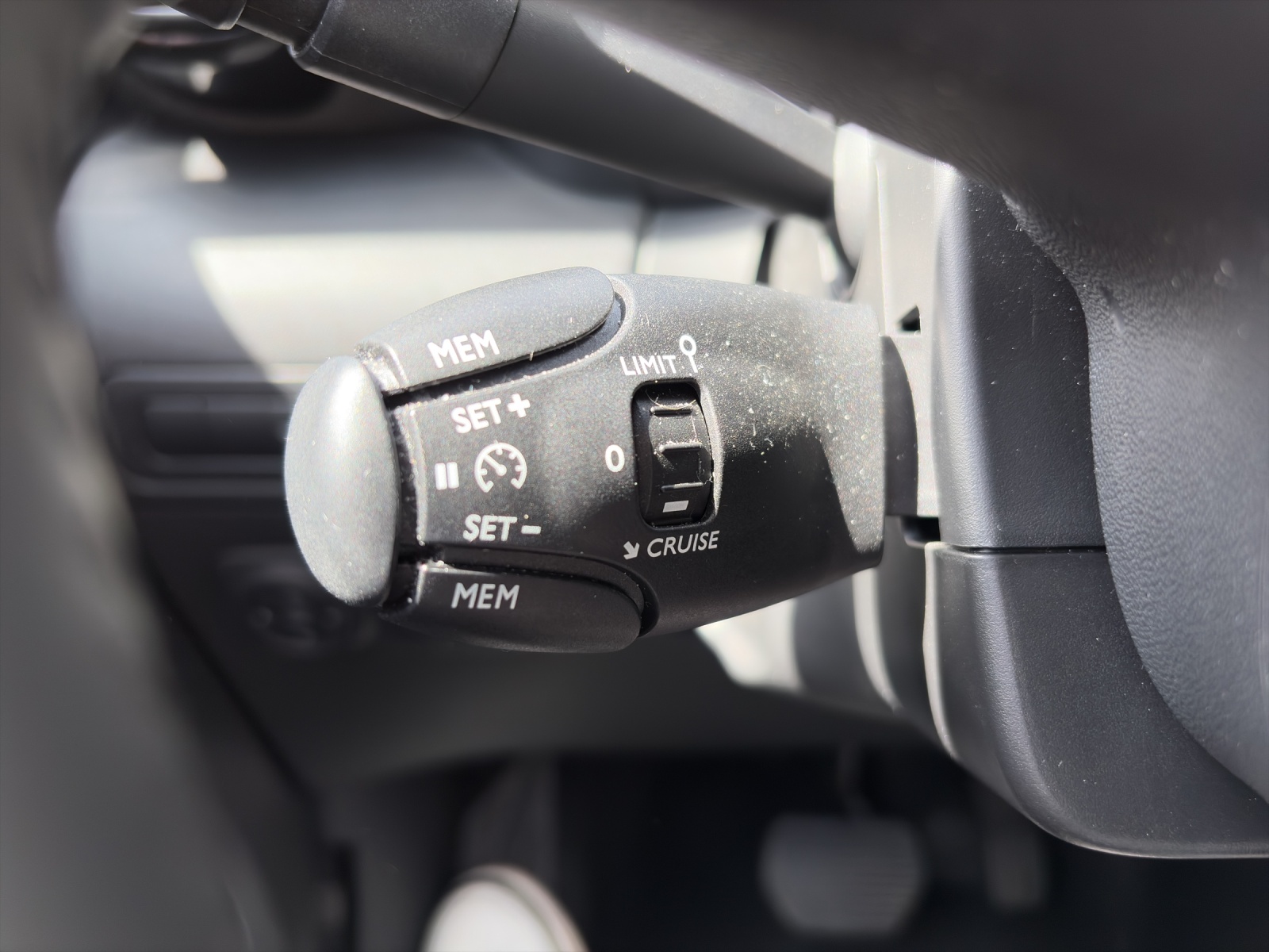 CITROEN C3 Aircross 1.2 PureTech 130 Shine Pack-image-18