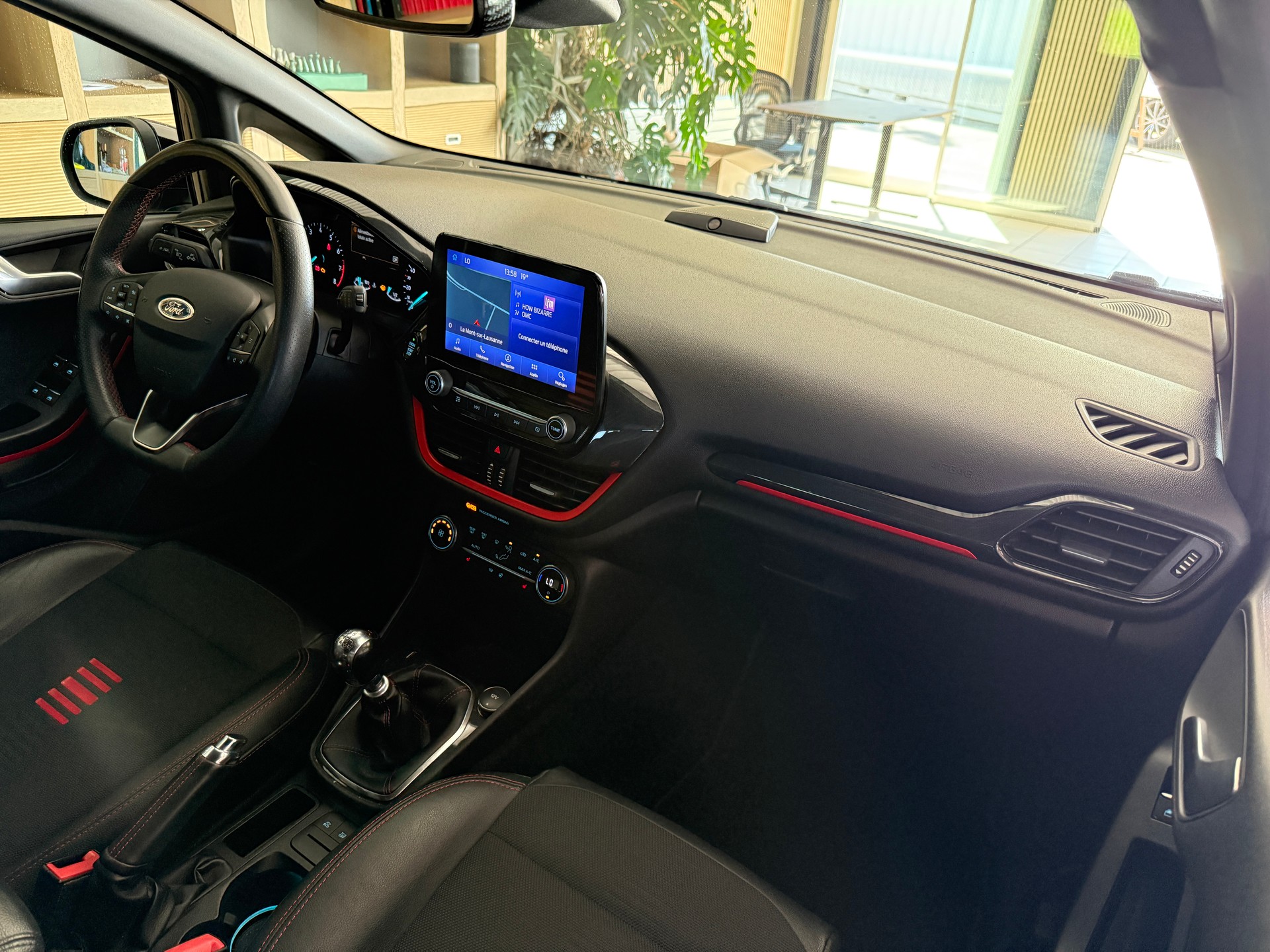 FORD Fiesta 1.0 SCTi ST Line-image-9