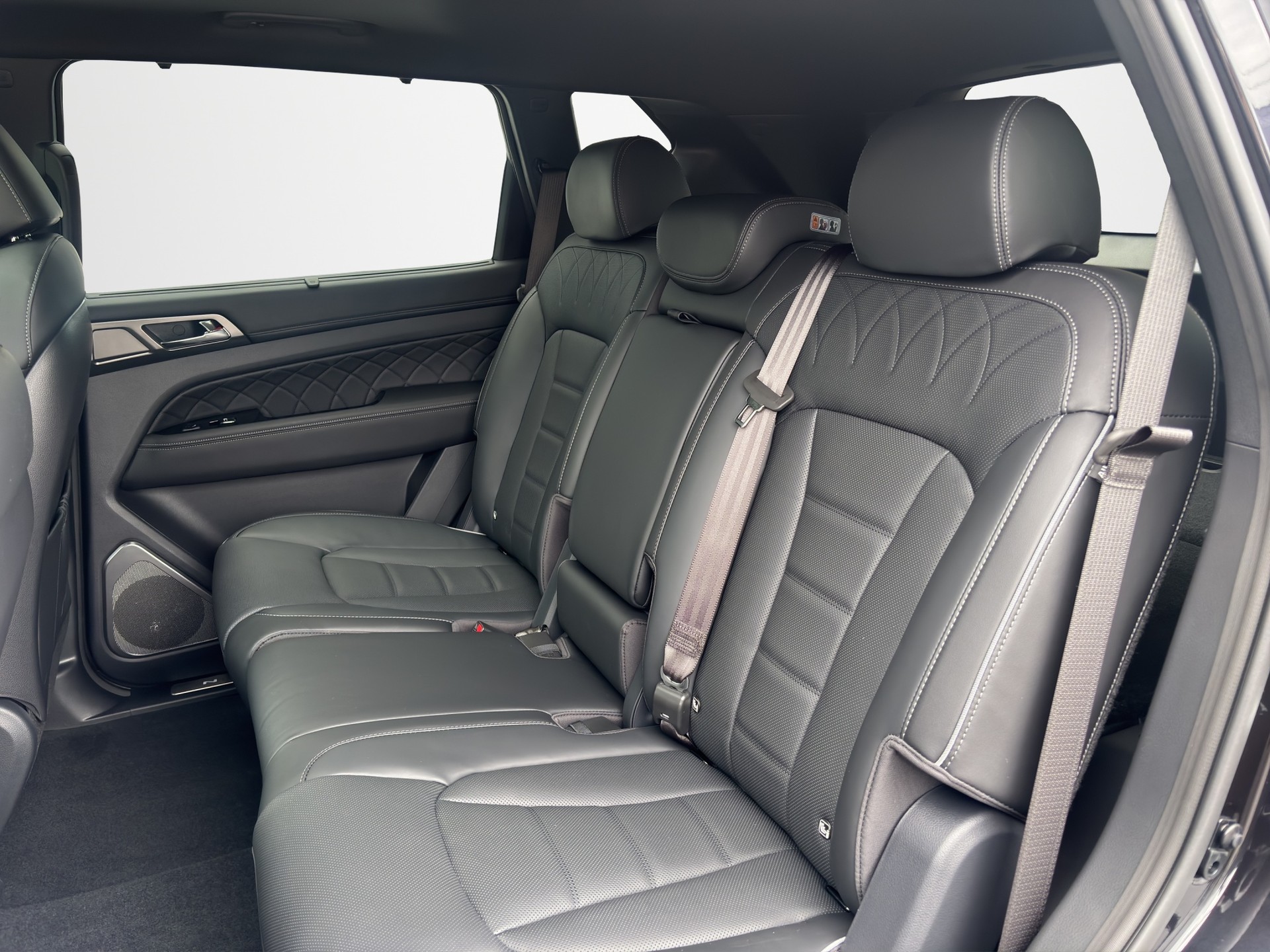KGM-SsangYong Rexton RX 2.2 TD Black Edition-image-7