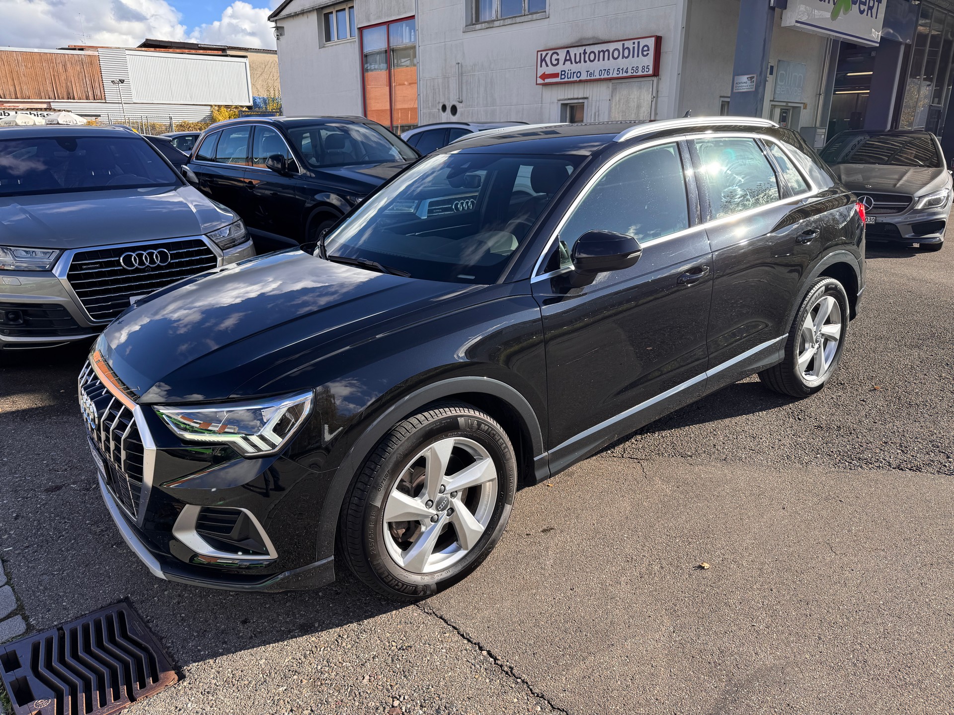 AUDI Q3 40 TFSI S line quattro S-tronic