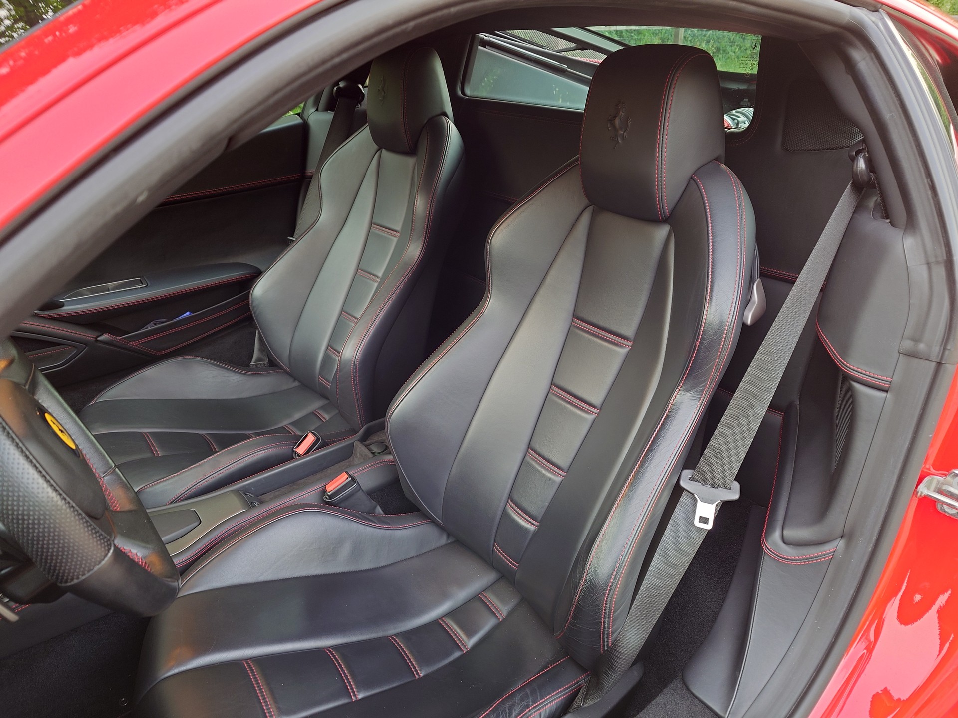 FERRARI 458 Italia 4.5 V8-image-9
