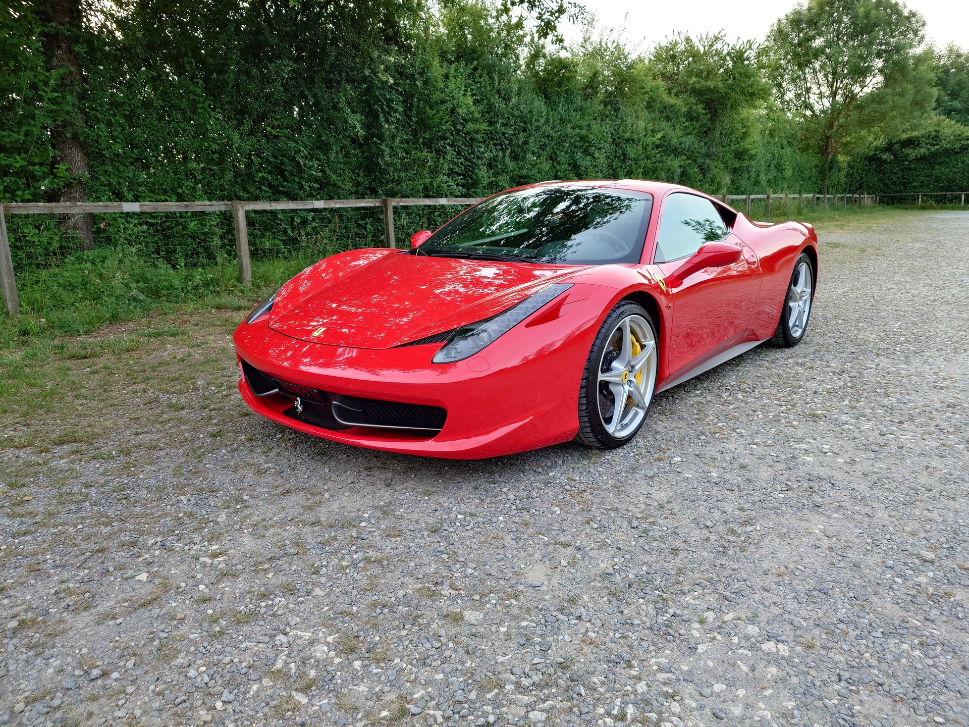 FERRARI 458 Italia 4.5 V8-image-1