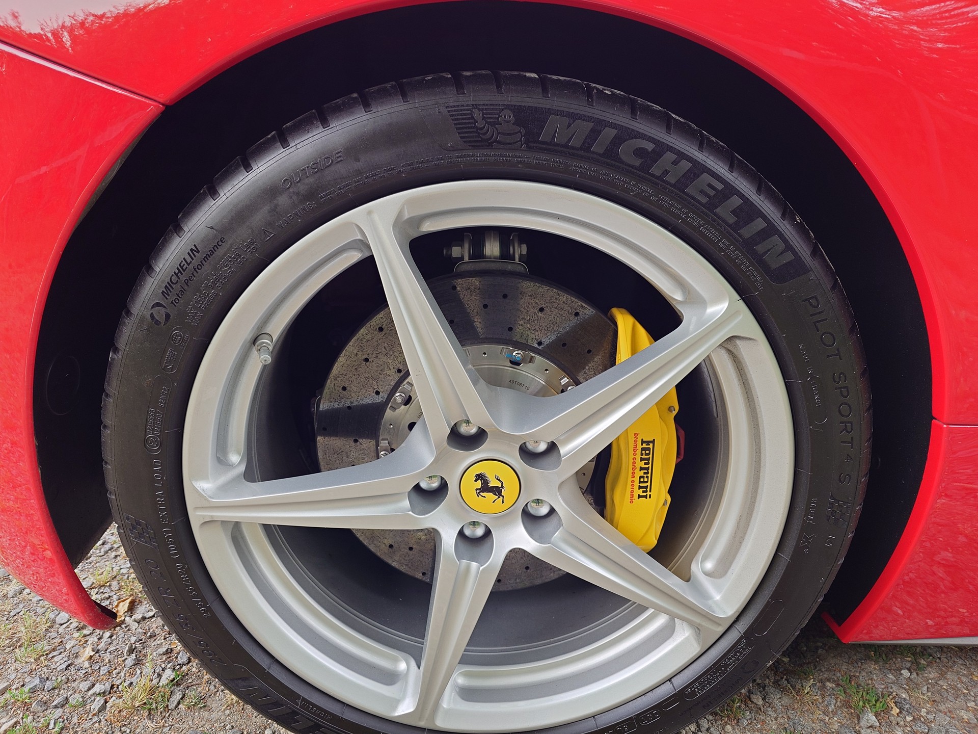FERRARI 458 Italia 4.5 V8-image-15