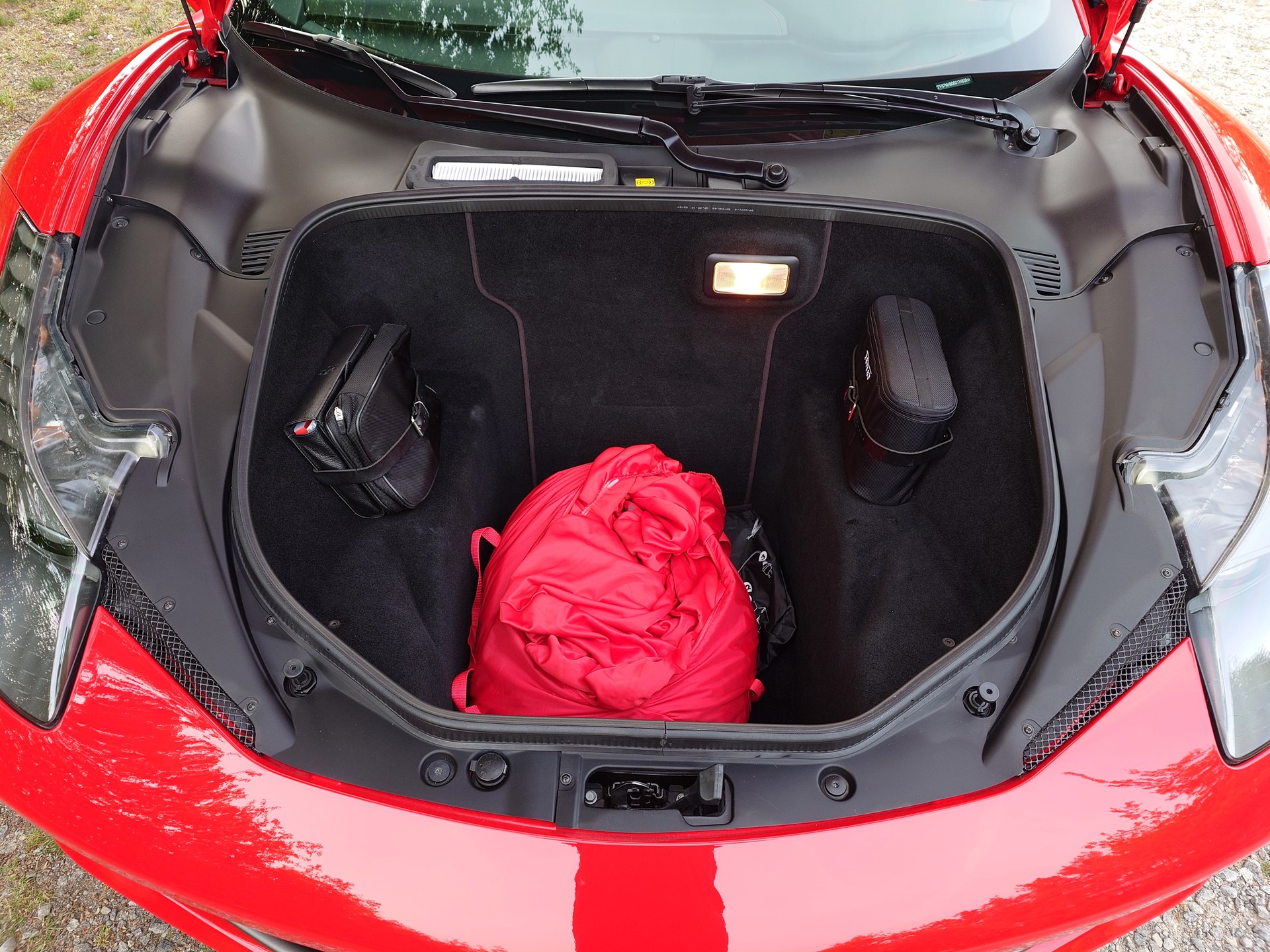 FERRARI 458 Italia 4.5 V8-image-13