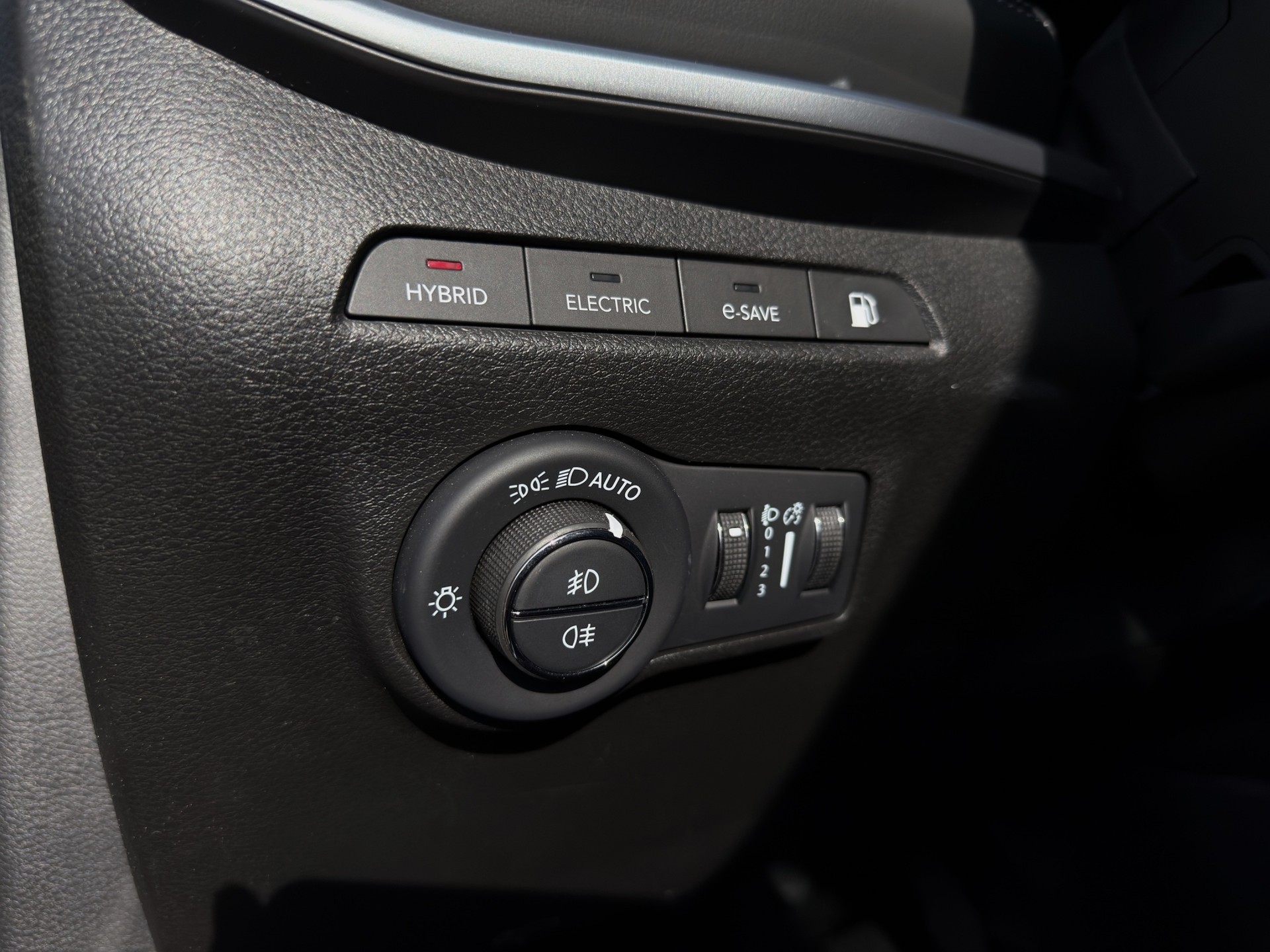 JEEP Compass 1.3 T PHEV S Plus AWD-image-15