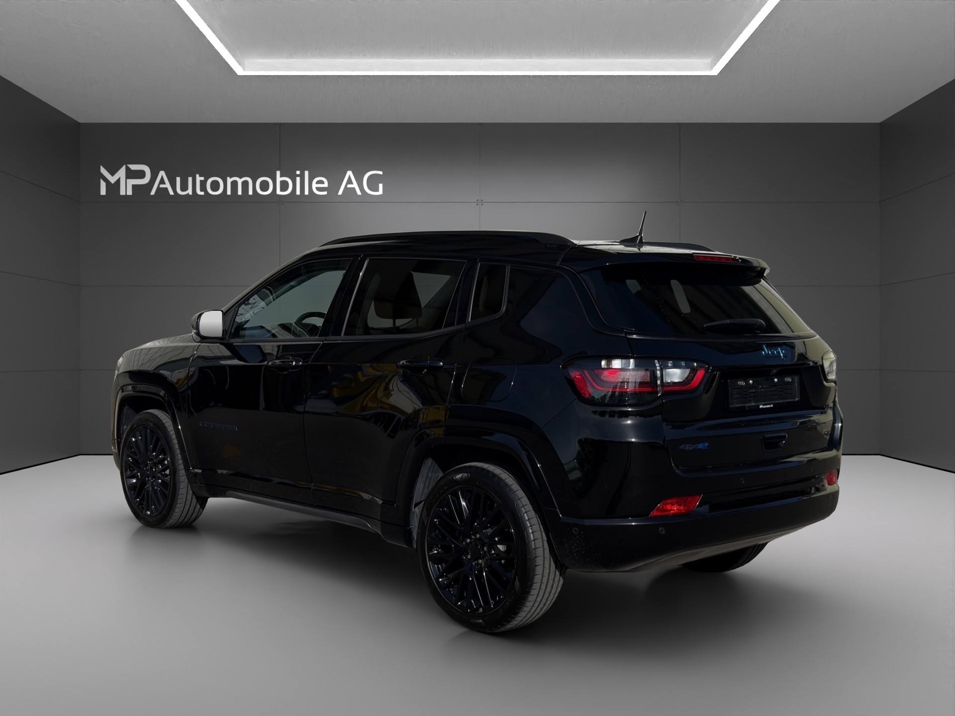 JEEP Compass 1.3 T PHEV S Plus AWD-image-4