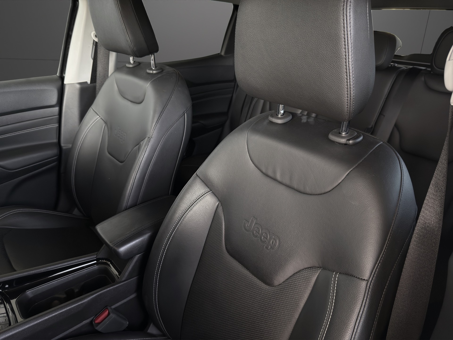 JEEP Compass 1.3 T PHEV S Plus AWD-image-6