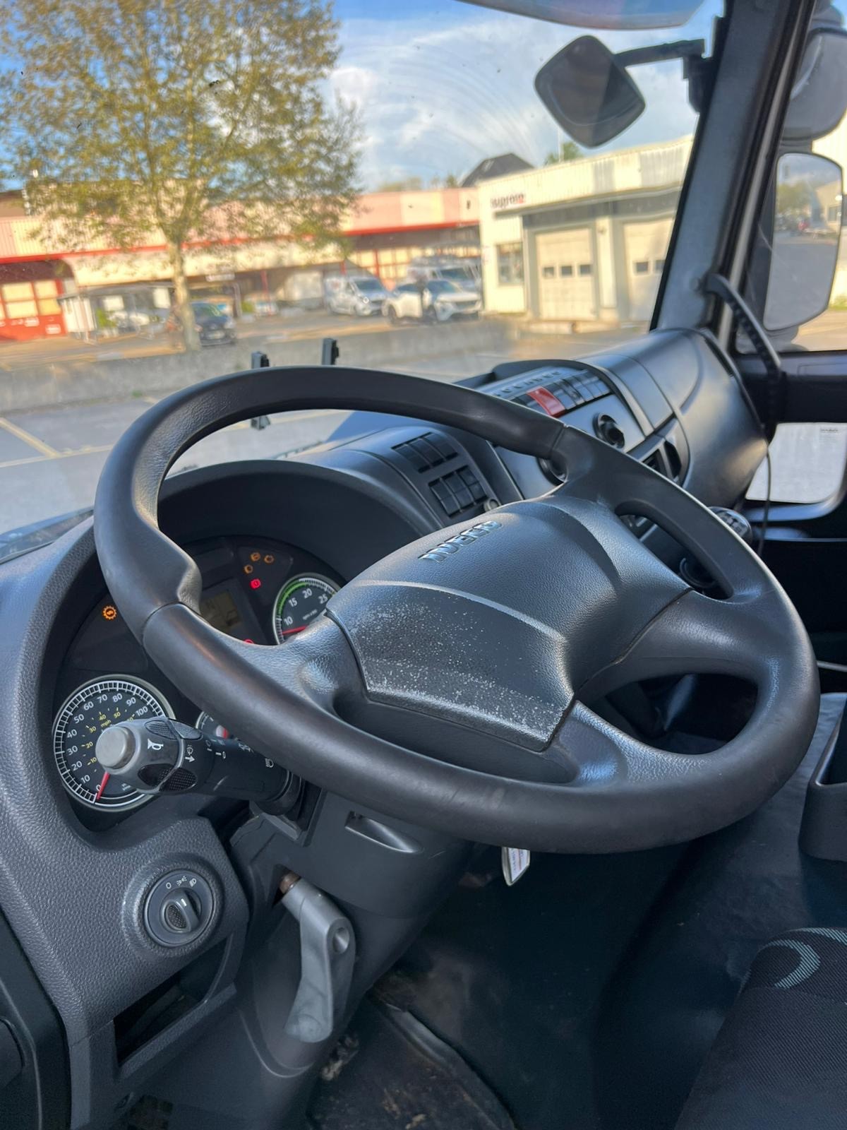 IVECO 80E18-image-9