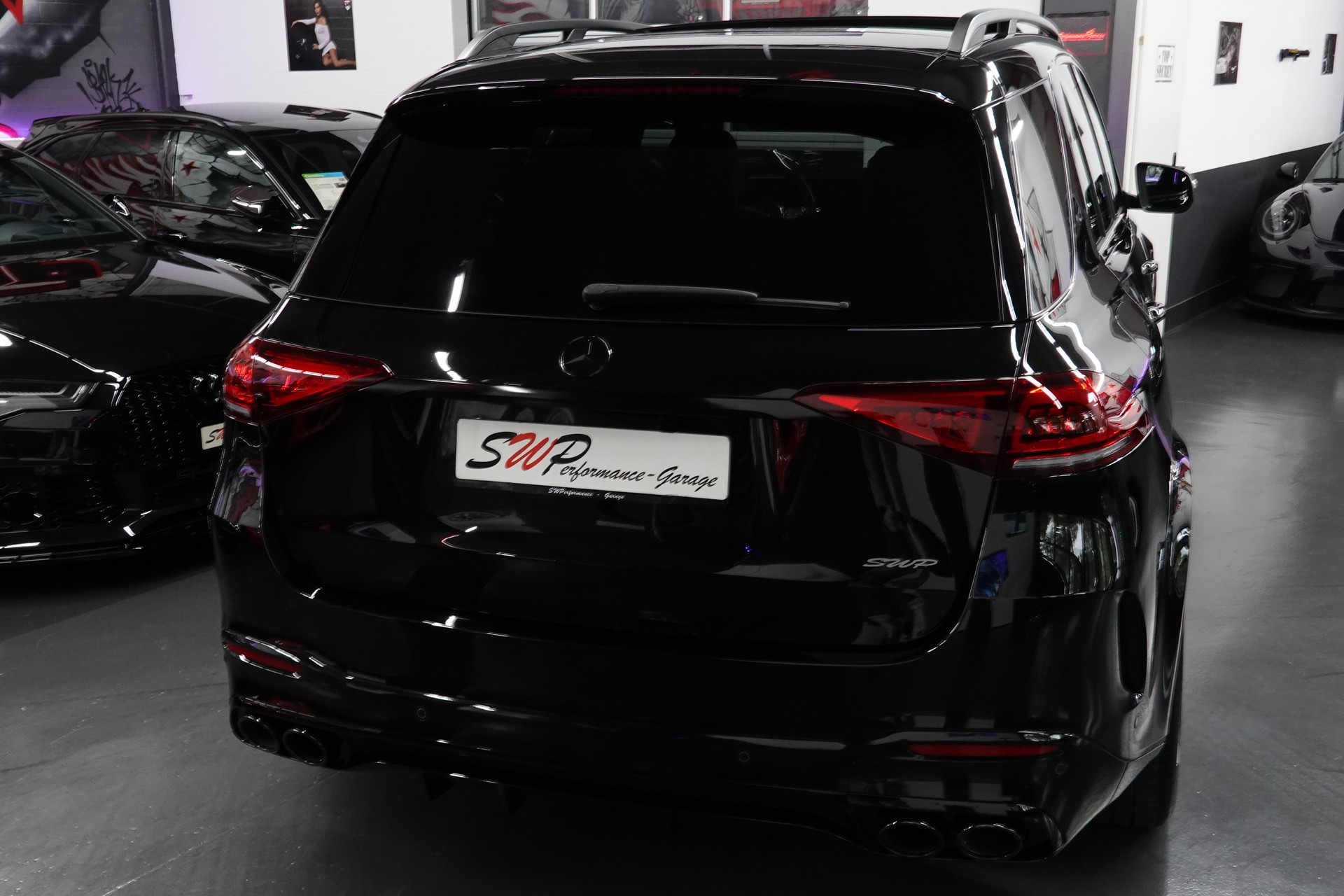 MERCEDES-BENZ GLE 53 AMG 4MATIC+ 9G-SPEEDSHIFT BLACK CH-FZ 7-PLÄTZER ON TOP-image-23