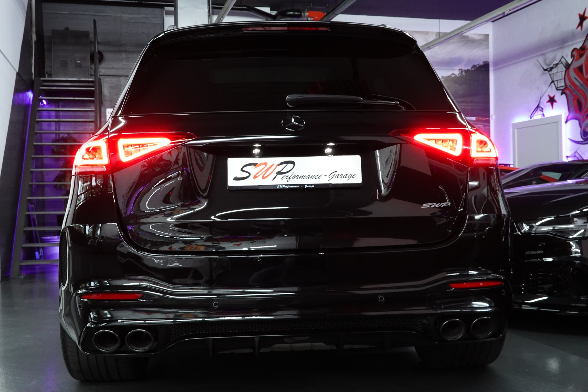 MERCEDES-BENZ GLE 53 AMG 4MATIC+ 9G-SPEEDSHIFT BLACK CH-FZ 7-PLÄTZER ON TOP-image-11