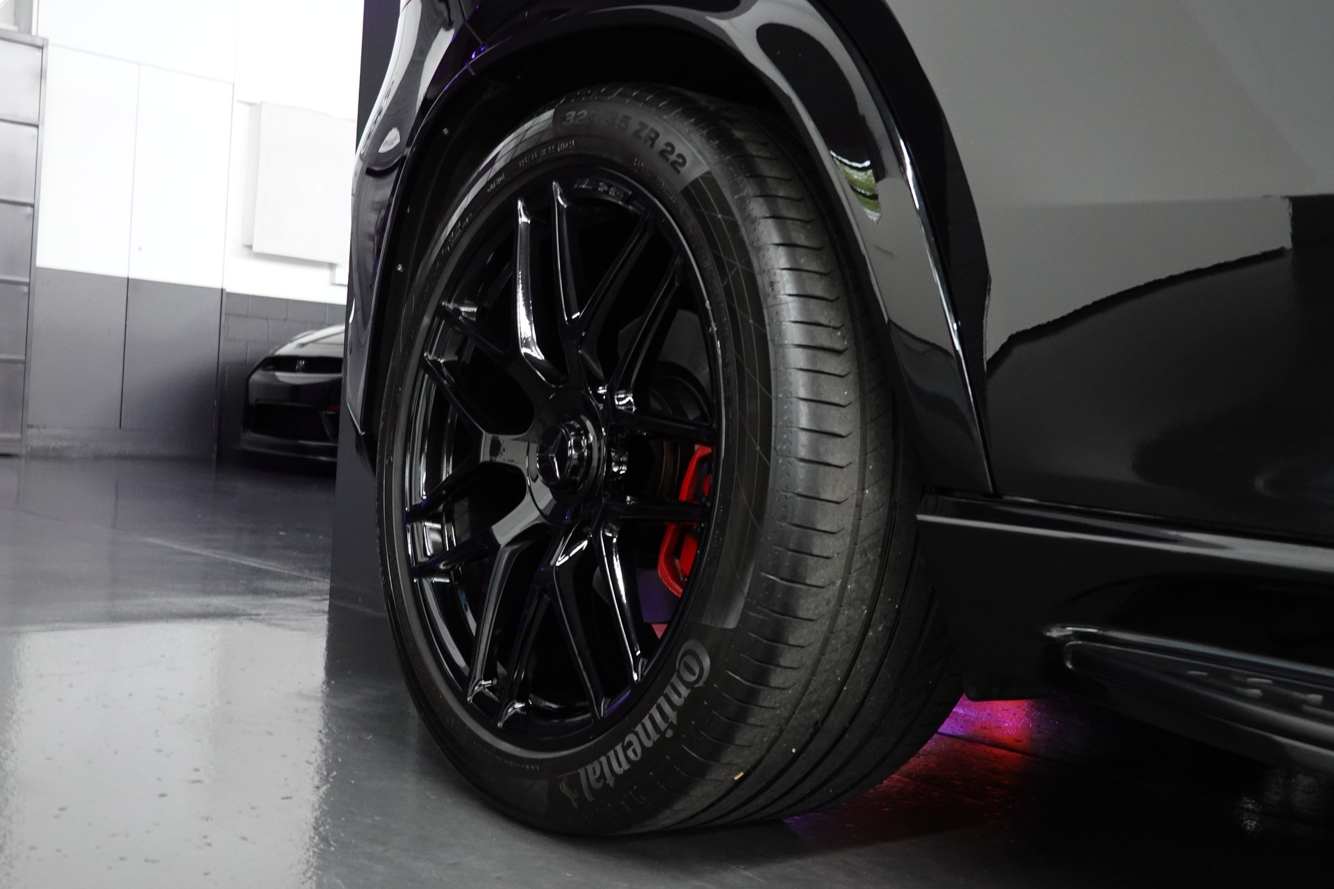 MERCEDES-BENZ GLE 53 AMG 4MATIC+ 9G-SPEEDSHIFT BLACK CH-FZ 7-PLÄTZER ON TOP-image-16
