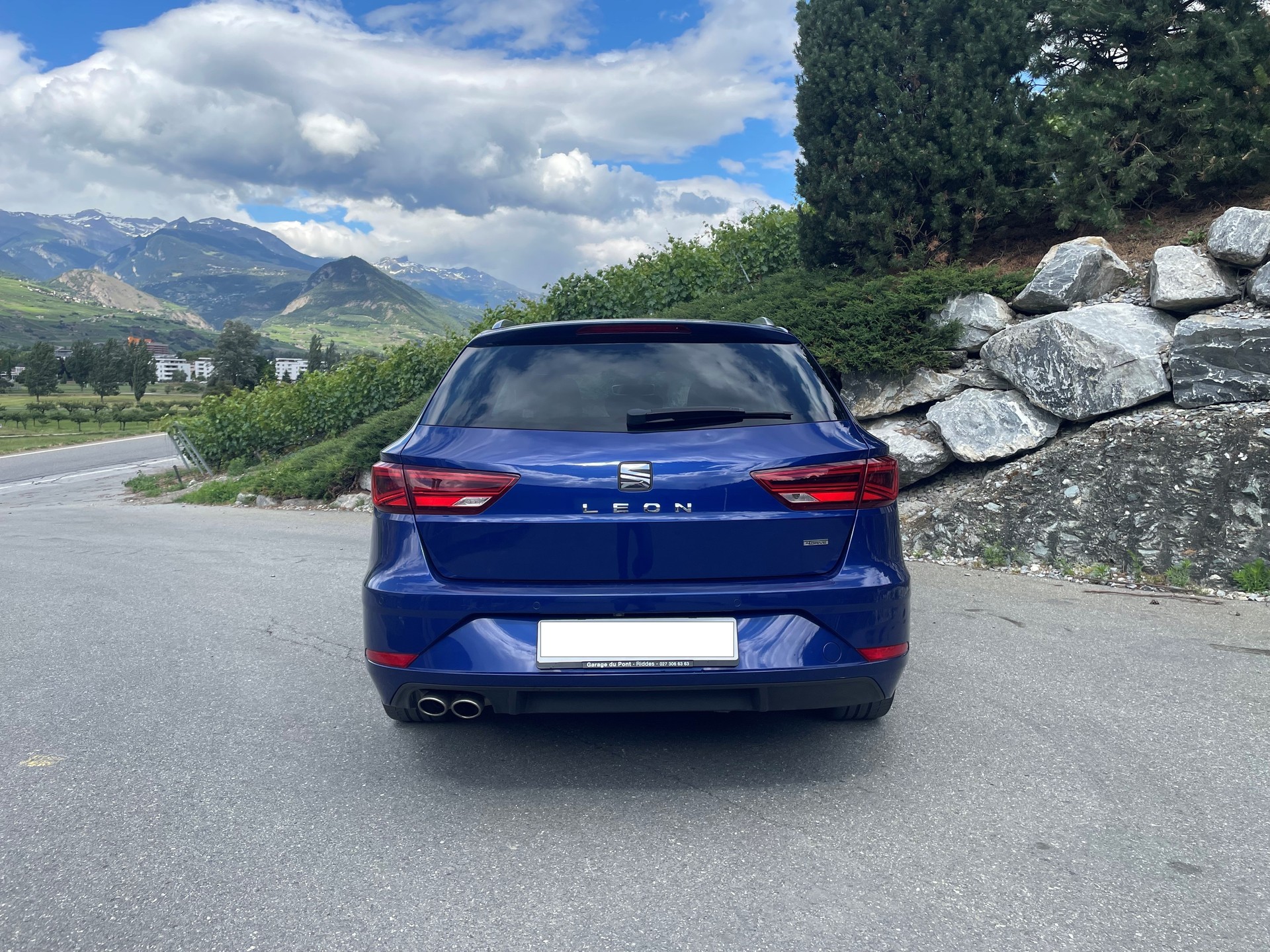 SEAT Leon ST 2.0 TDI Xcellence 4Drive DSG-image-4