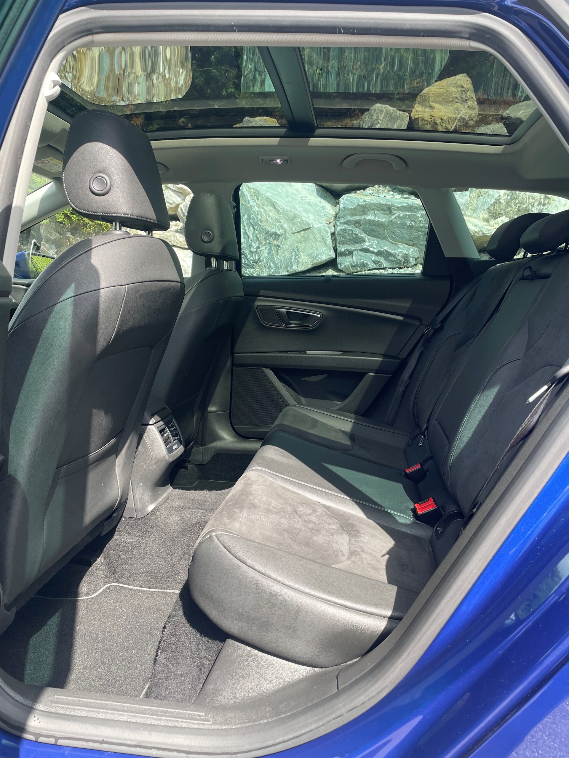 SEAT Leon ST 2.0 TDI Xcellence 4Drive DSG-image-7
