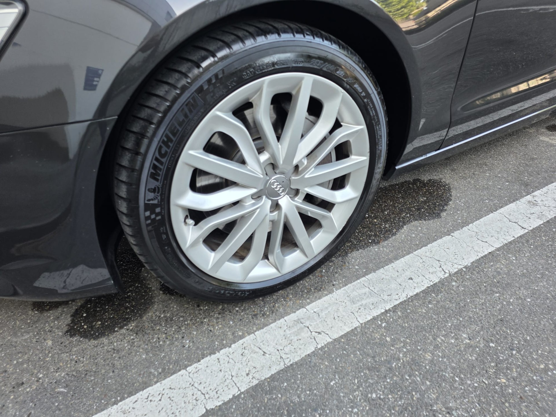 AUDI 3.0 V6 TFSI quattro S-Tr.-image-7