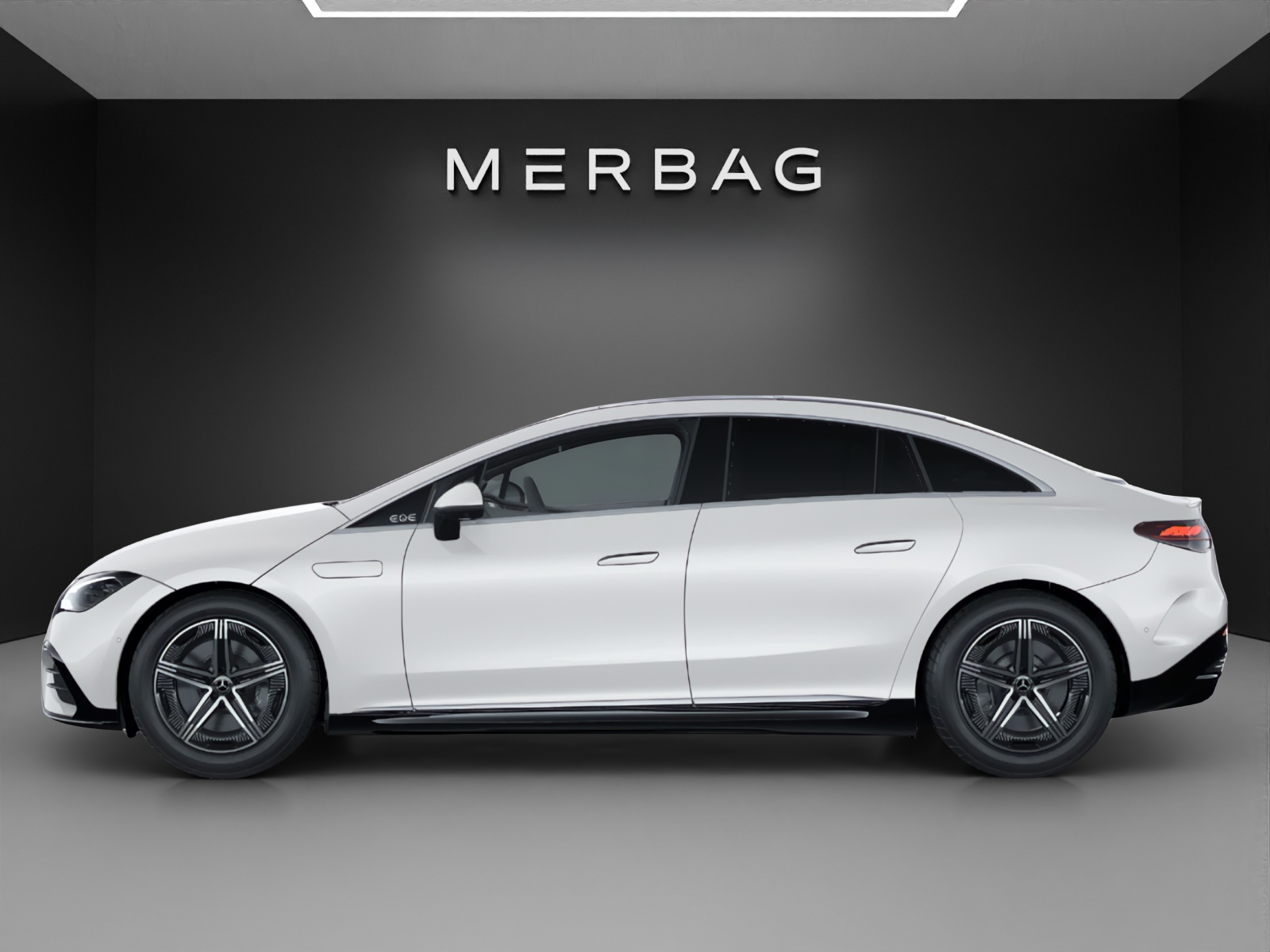 MERCEDES-BENZ EQE 500 4 Matic-image-2