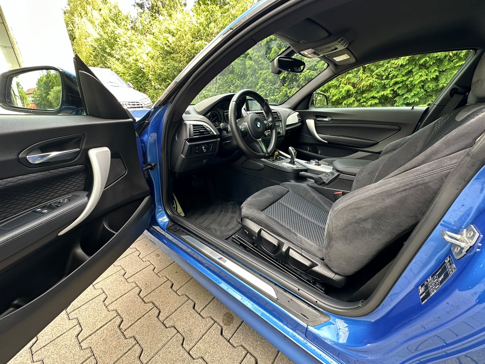 BMW 225d Steptronic-image-8