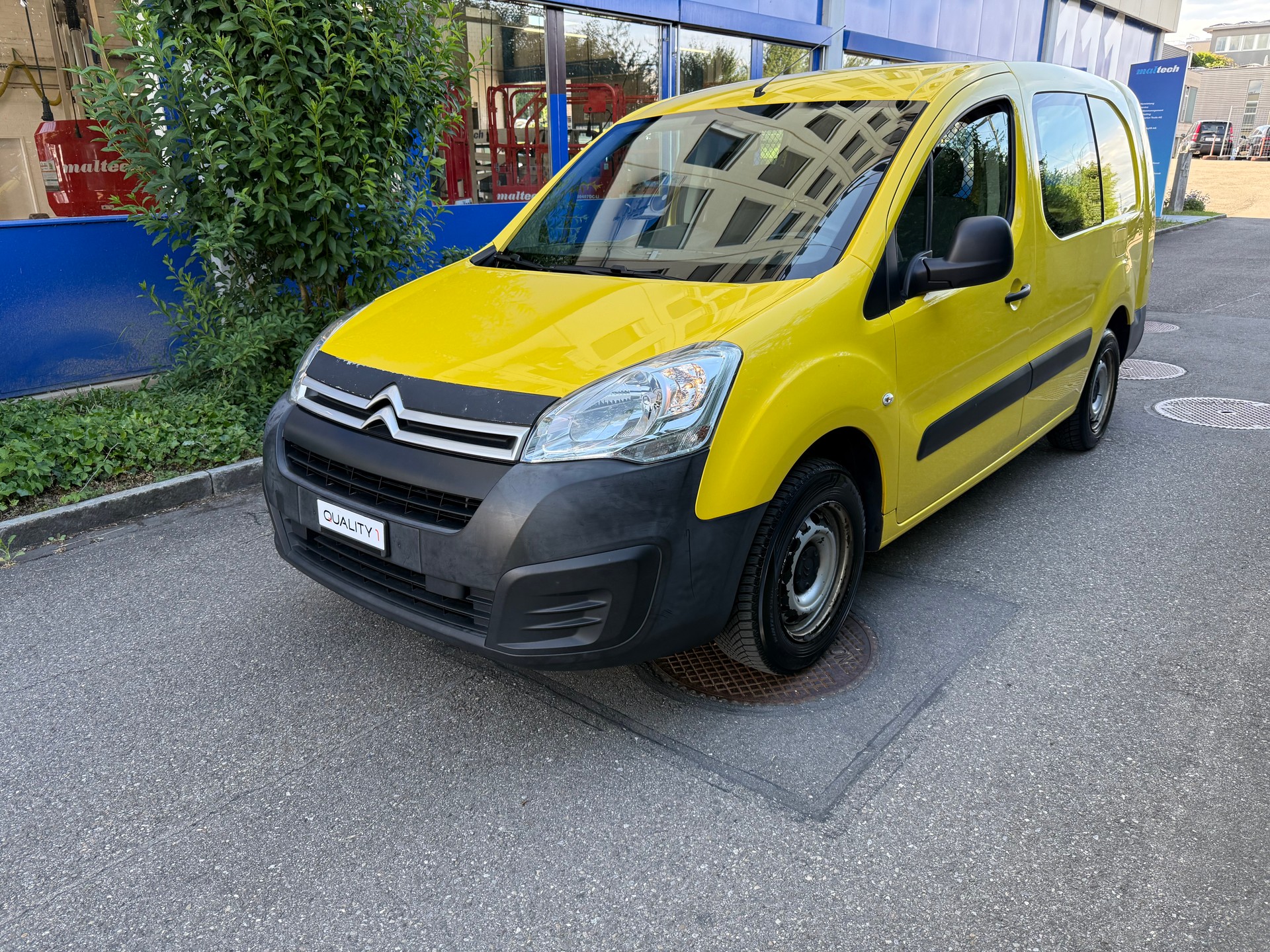 CITROEN Berlingo 1.6 BlueHDi 100 S&S Business ETG6-image-0