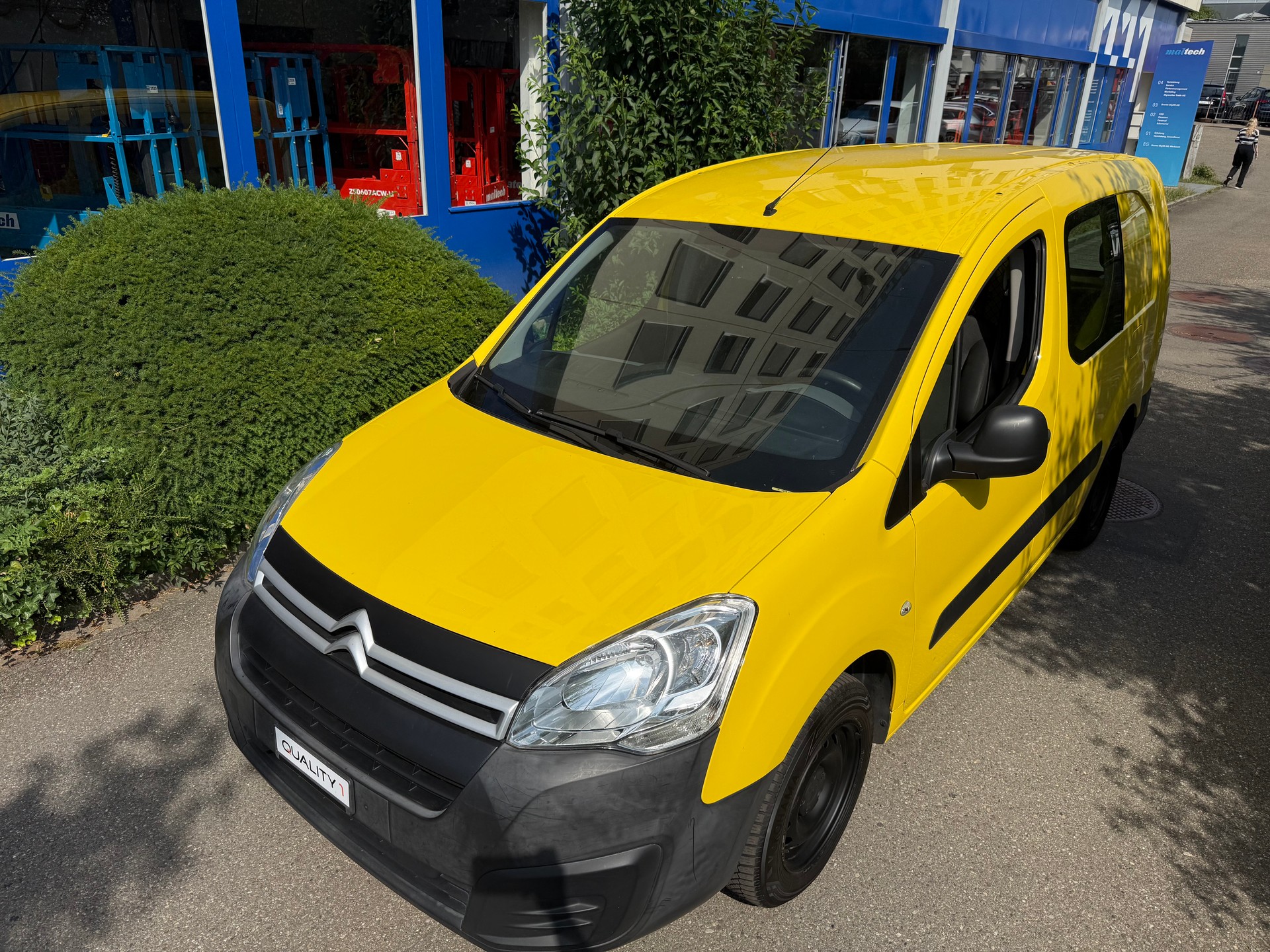 CITROEN Berlingo 1.6 BlueHDi 100 S&S Business ETG6-image-3