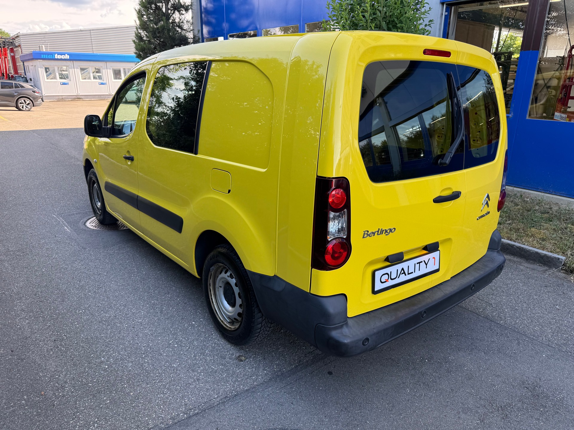 CITROEN Berlingo 1.6 BlueHDi 100 S&S Business ETG6-image-3