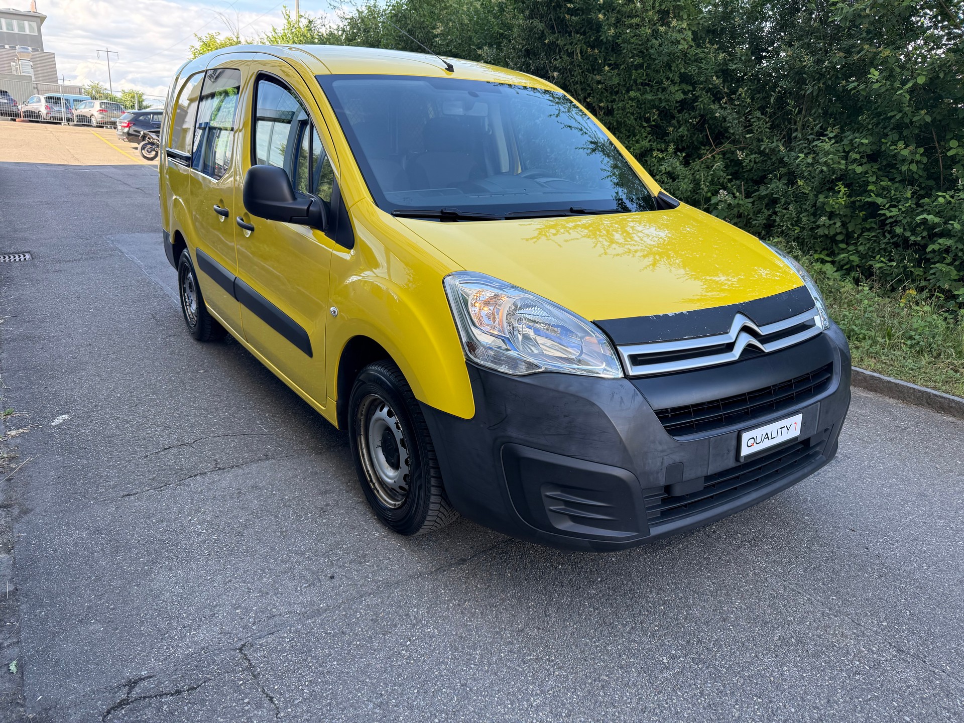 CITROEN Berlingo 1.6 BlueHDi 100 S&S Business ETG6-image-1