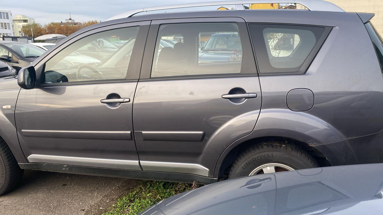 MITSUBISHI Outlander 2.4 Invite 4WD-image-7