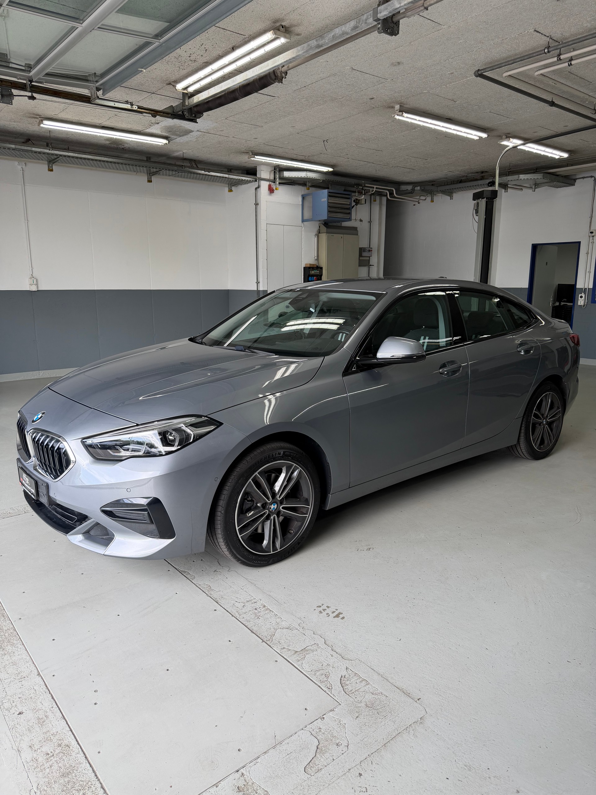 BMW 218i Gran Coupé Sport Line Steptronic-image-1