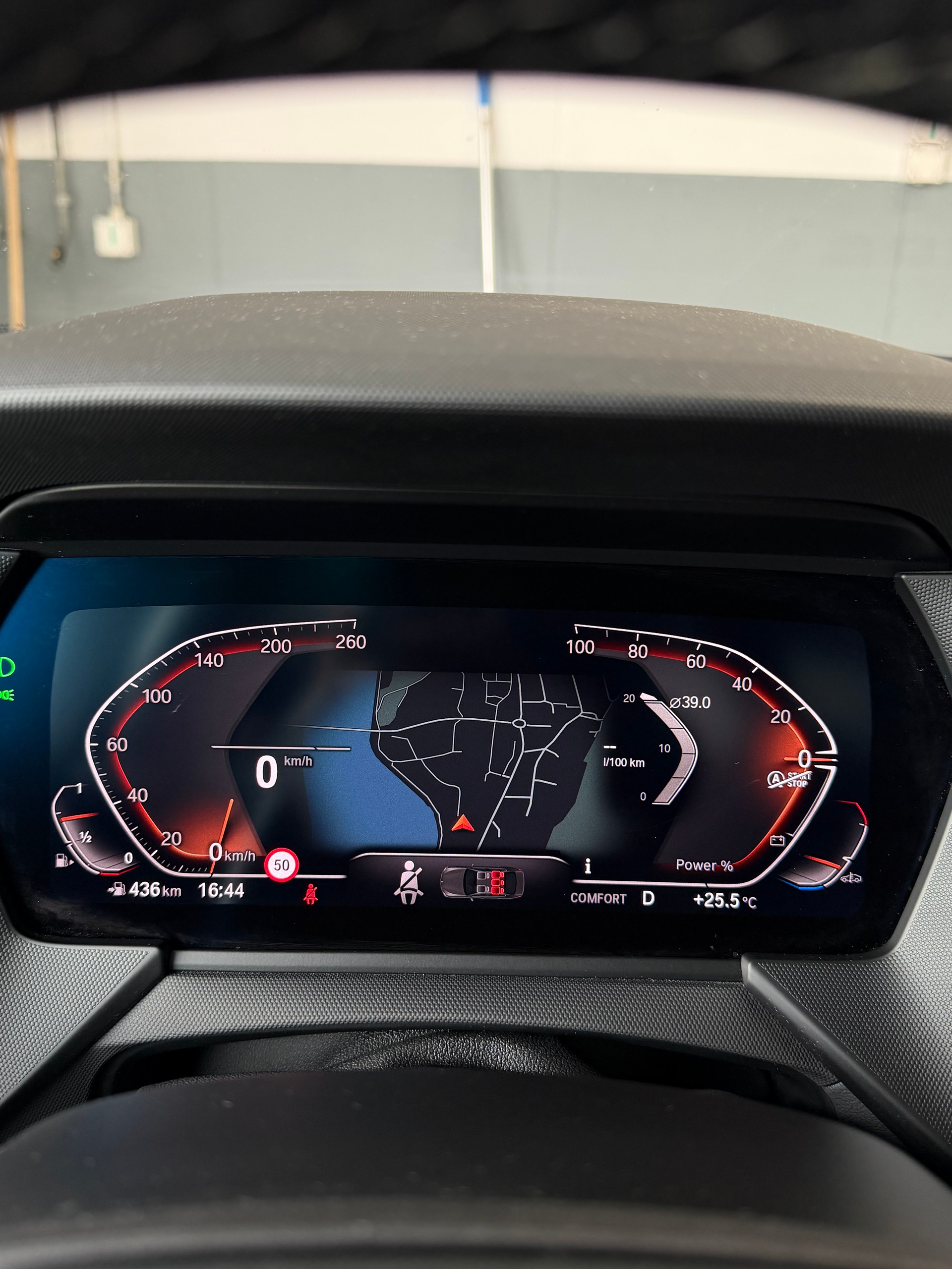 BMW 218i Gran Coupé Sport Line Steptronic-image-9