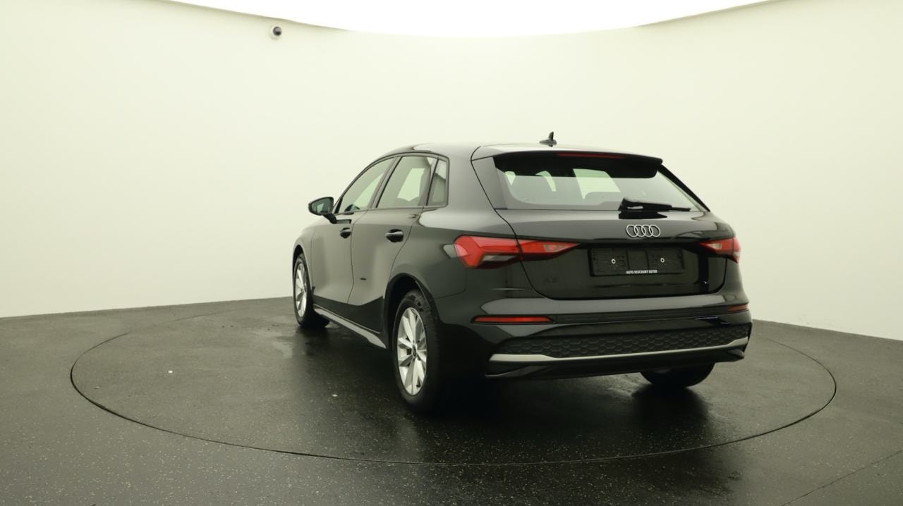 AUDI A3 Sportback TFSI 110 kW advanced S tronic-image-3