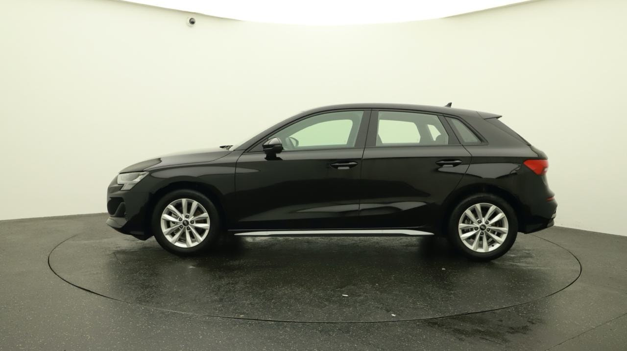 AUDI A3 Sportback TFSI 110 kW advanced S tronic-image-1