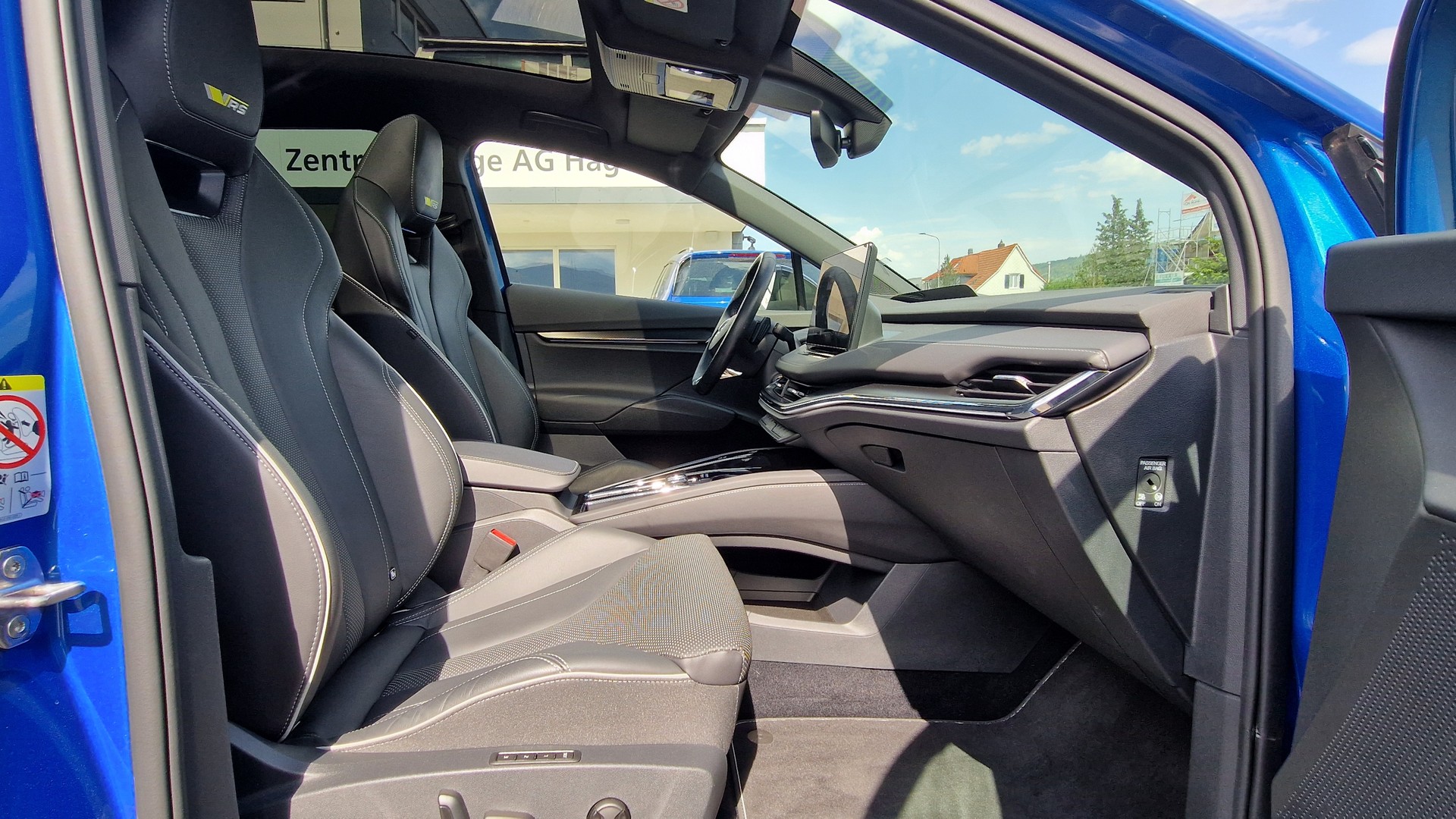 SKODA Enyaq Coupé RS iV 80 4x4-image-8