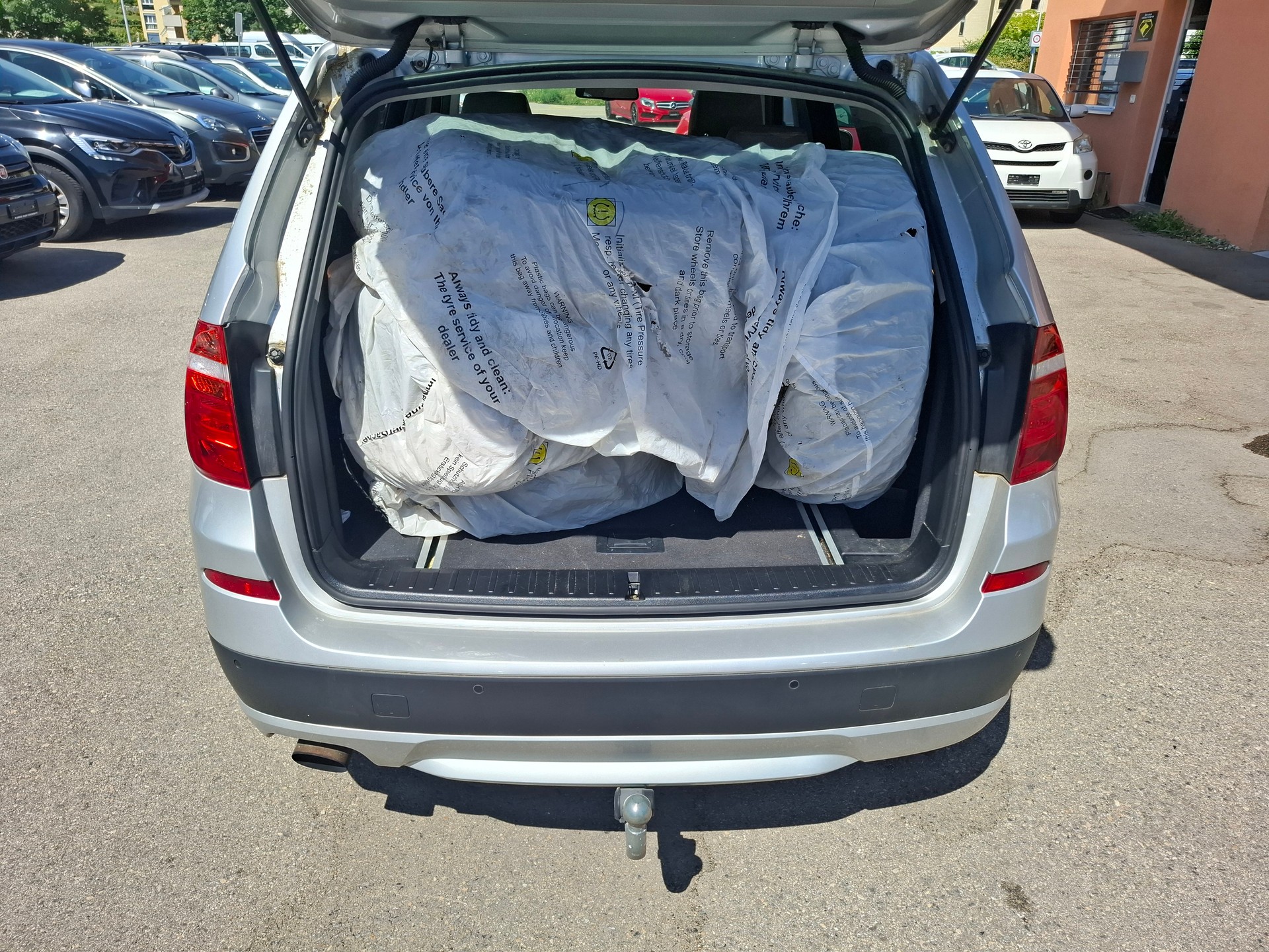 BMW X3 xDrive 20i Steptronic-image-11