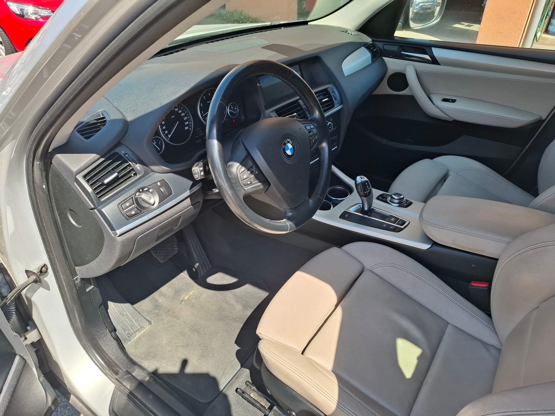 BMW X3 xDrive 20i Steptronic-image-7