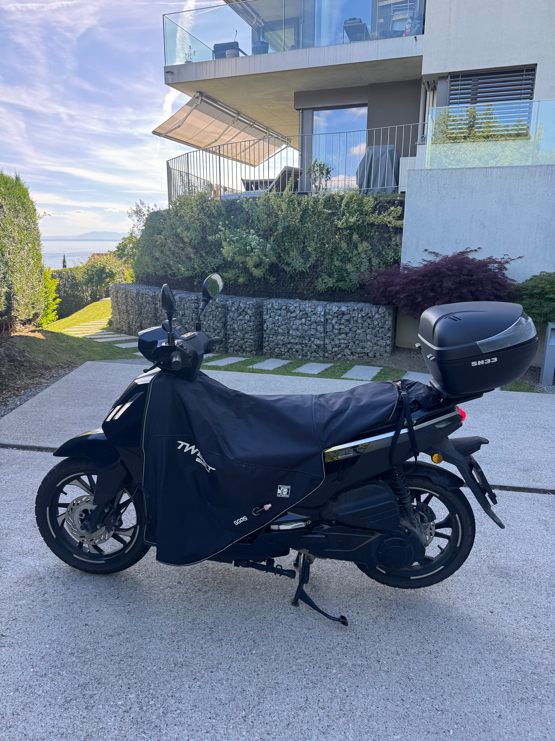 PEUGEOT Tweet 125