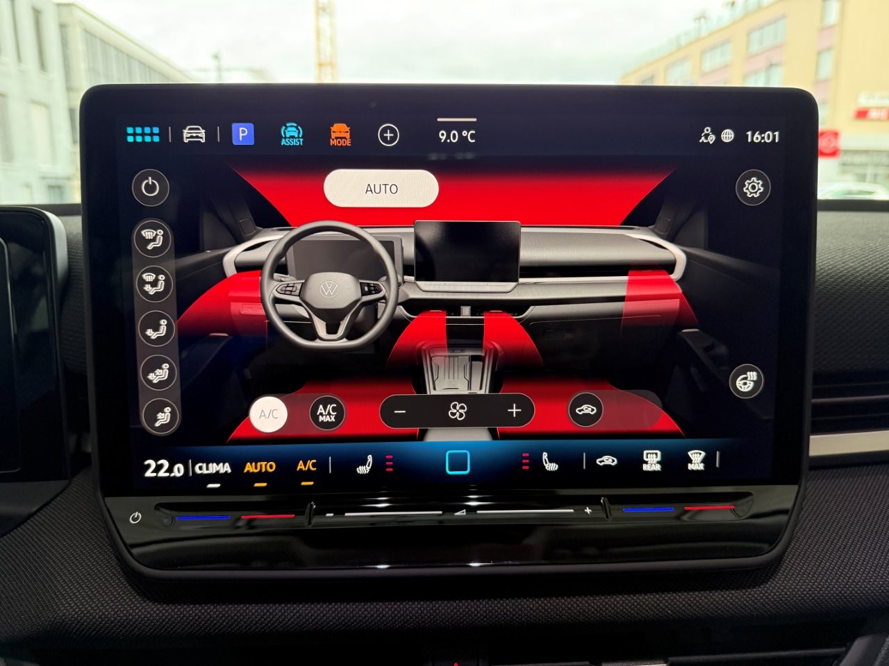 VW T-Roc 1.5 eTSI mHEV Life DSG-image-5