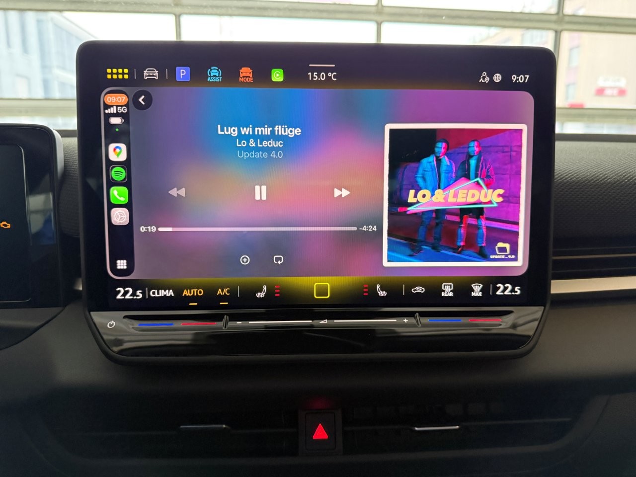 VW T-Roc 1.5 eTSI mHEV Life DSG-image-16