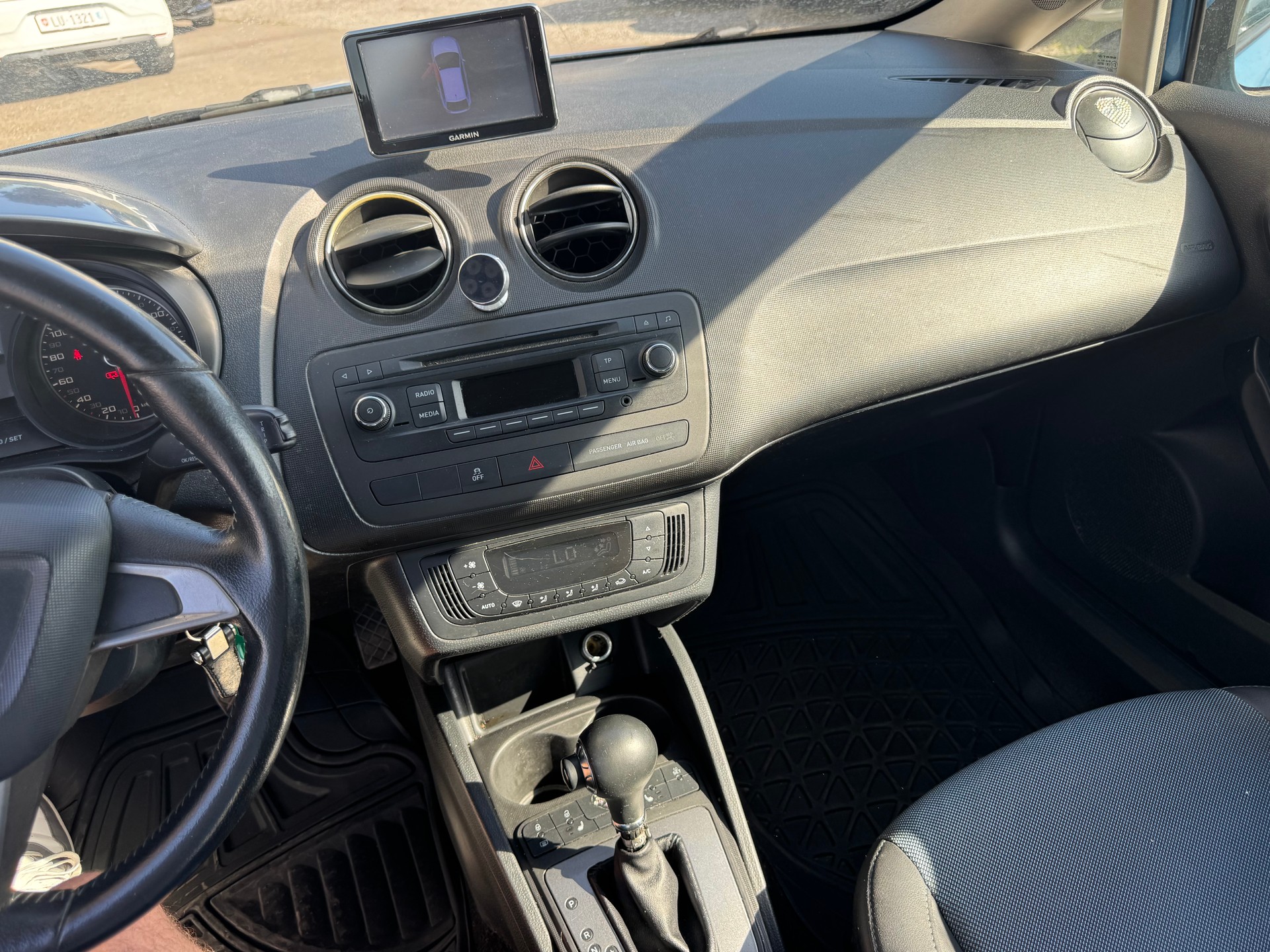 SEAT Ibiza 1.2 TSI Style DSG-image-10