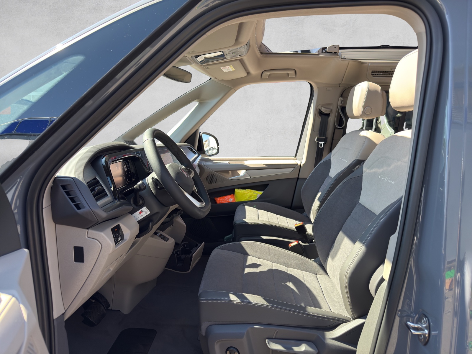 VW California eHybrid Beach 4Motion-image-11