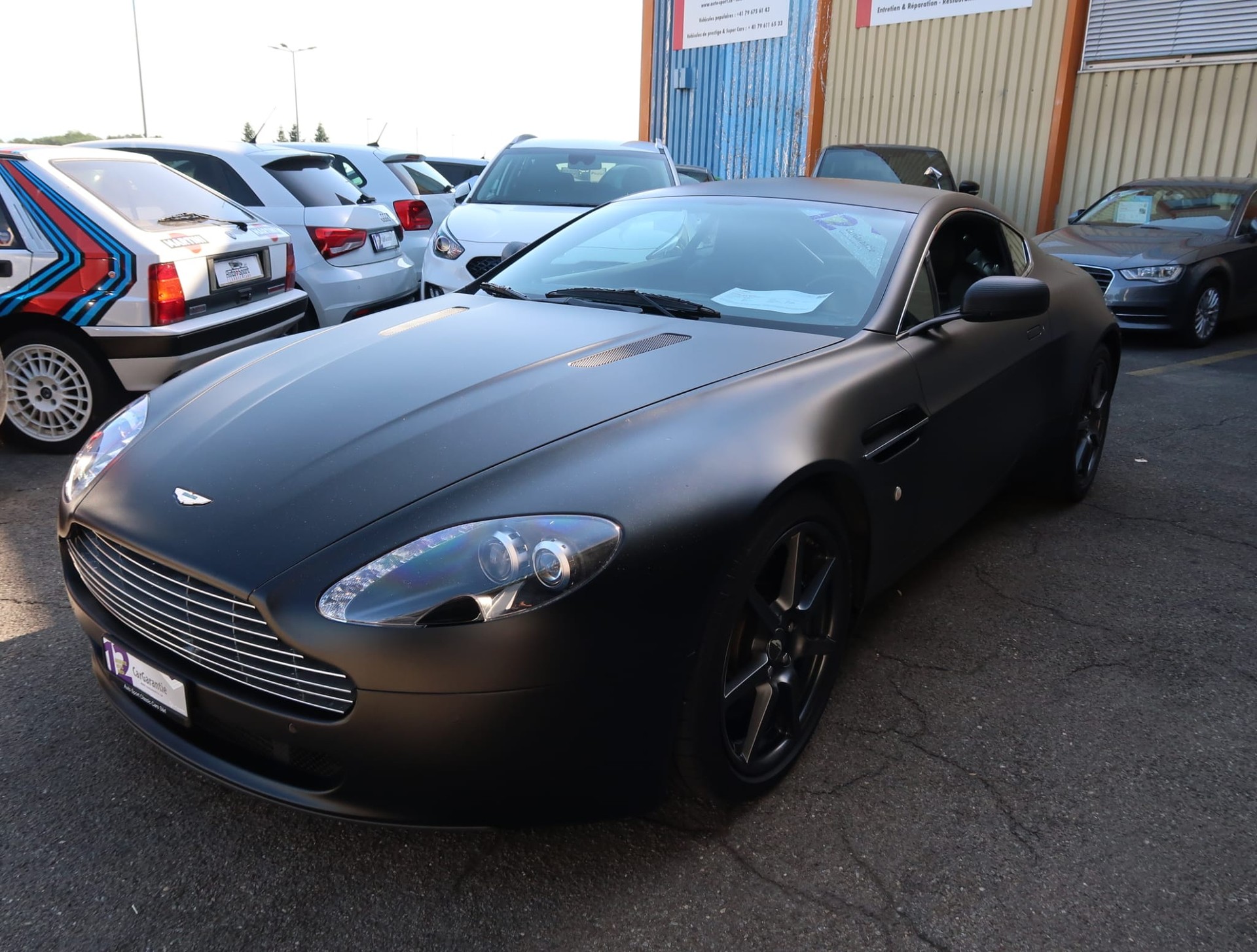 ASTON MARTIN V8 Vantage 4.3-image-0