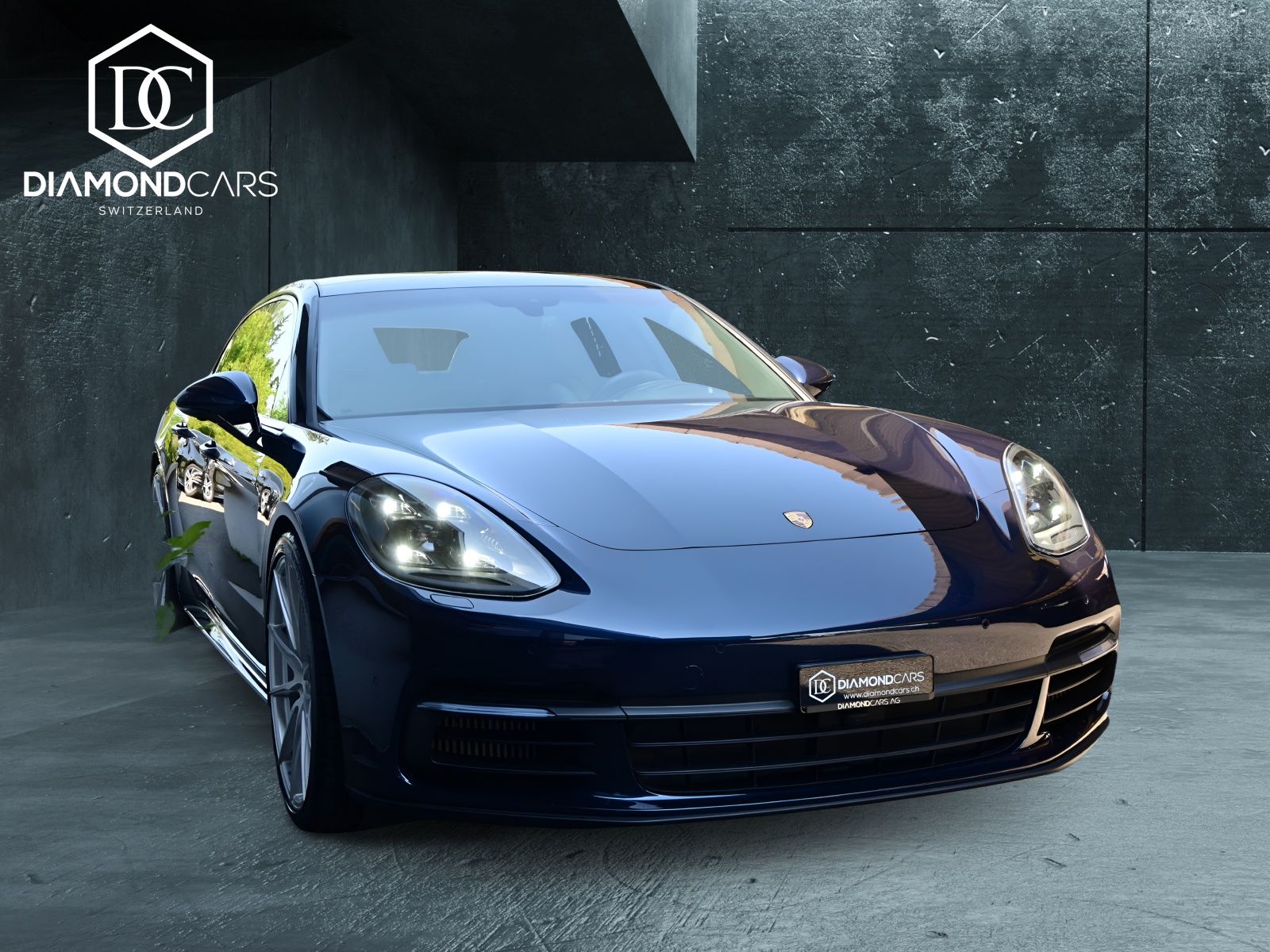 PORSCHE Panamera Sport Turismo 2.9 V6 4 E-Hybrid-showroom-element-2