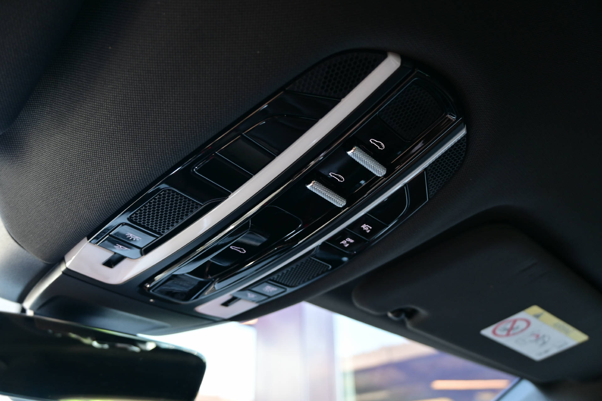 PORSCHE Panamera Sport Turismo 2.9 V6 4 E-Hybrid-image-20