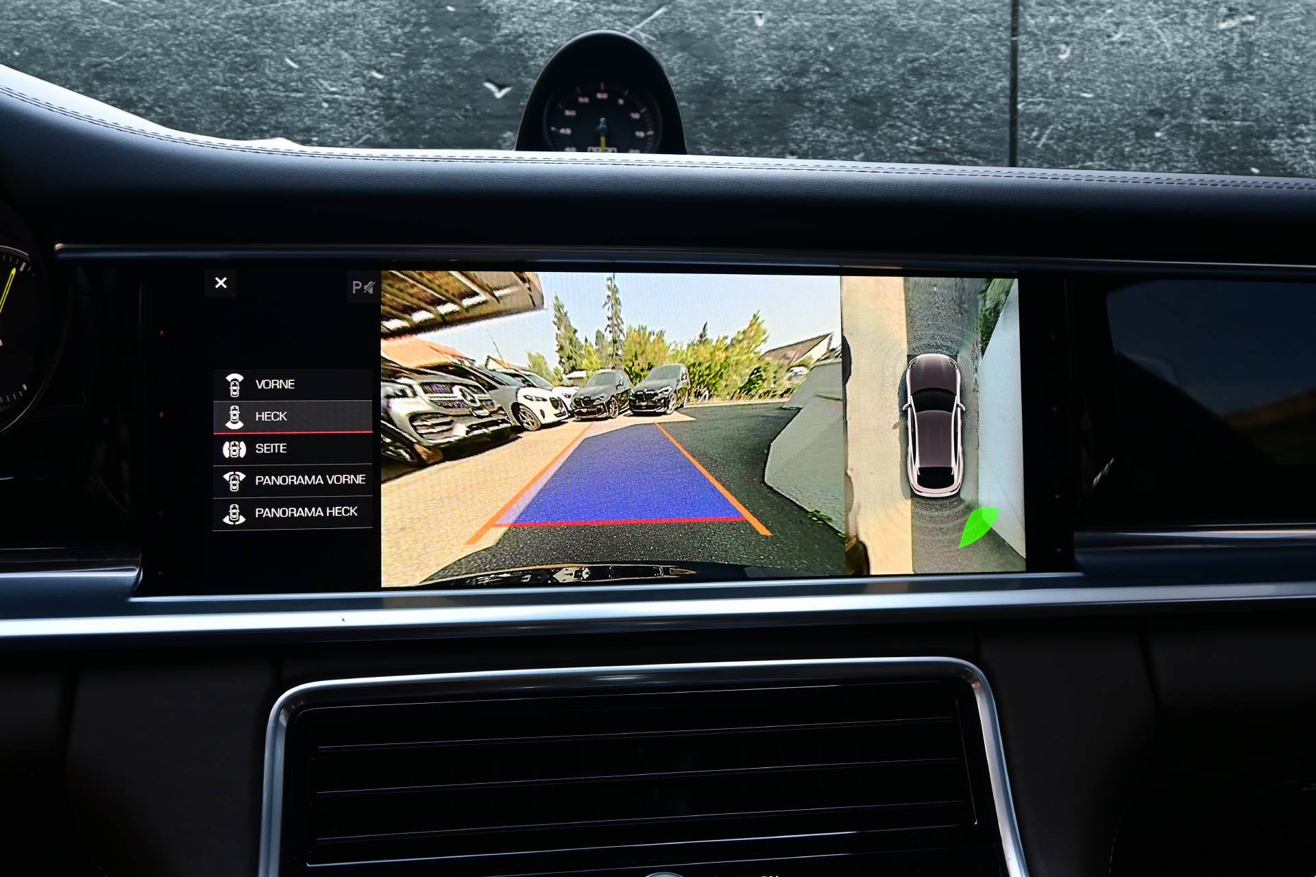 PORSCHE Panamera Sport Turismo 2.9 V6 4 E-Hybrid-image-15