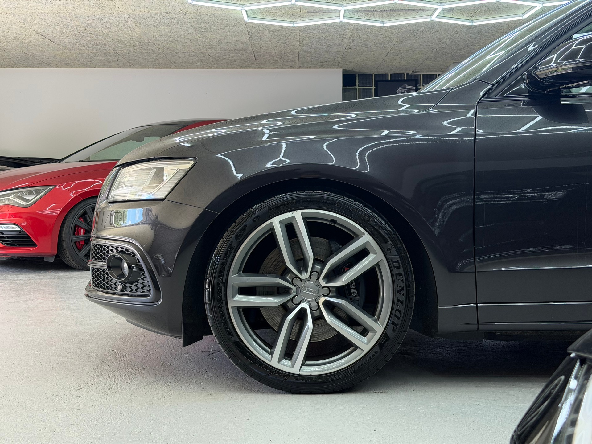 AUDI SQ5 3.0 TDI plus quattro tiptronic *KW / CH Auto / Full Options*-image-4