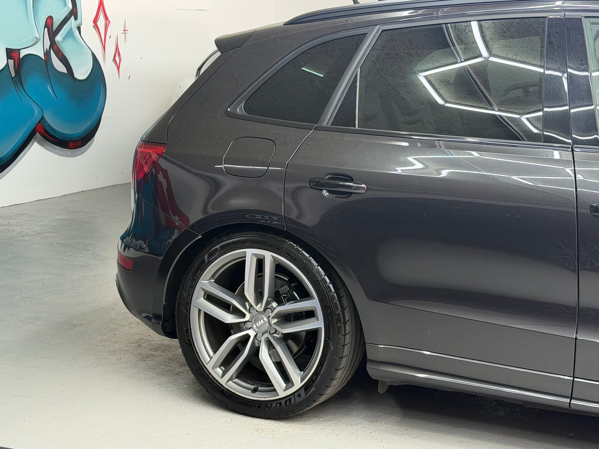 AUDI SQ5 3.0 TDI plus quattro tiptronic *KW / CH Auto / Full Options*-image-3