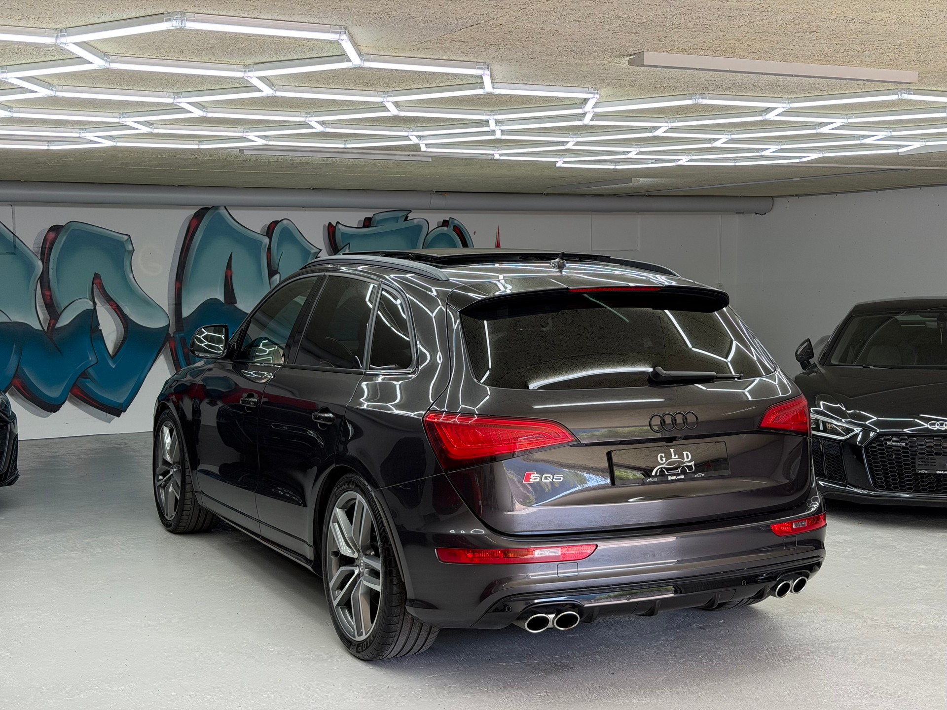 AUDI SQ5 3.0 TDI plus quattro tiptronic *KW / CH Auto / Full Options*-image-5