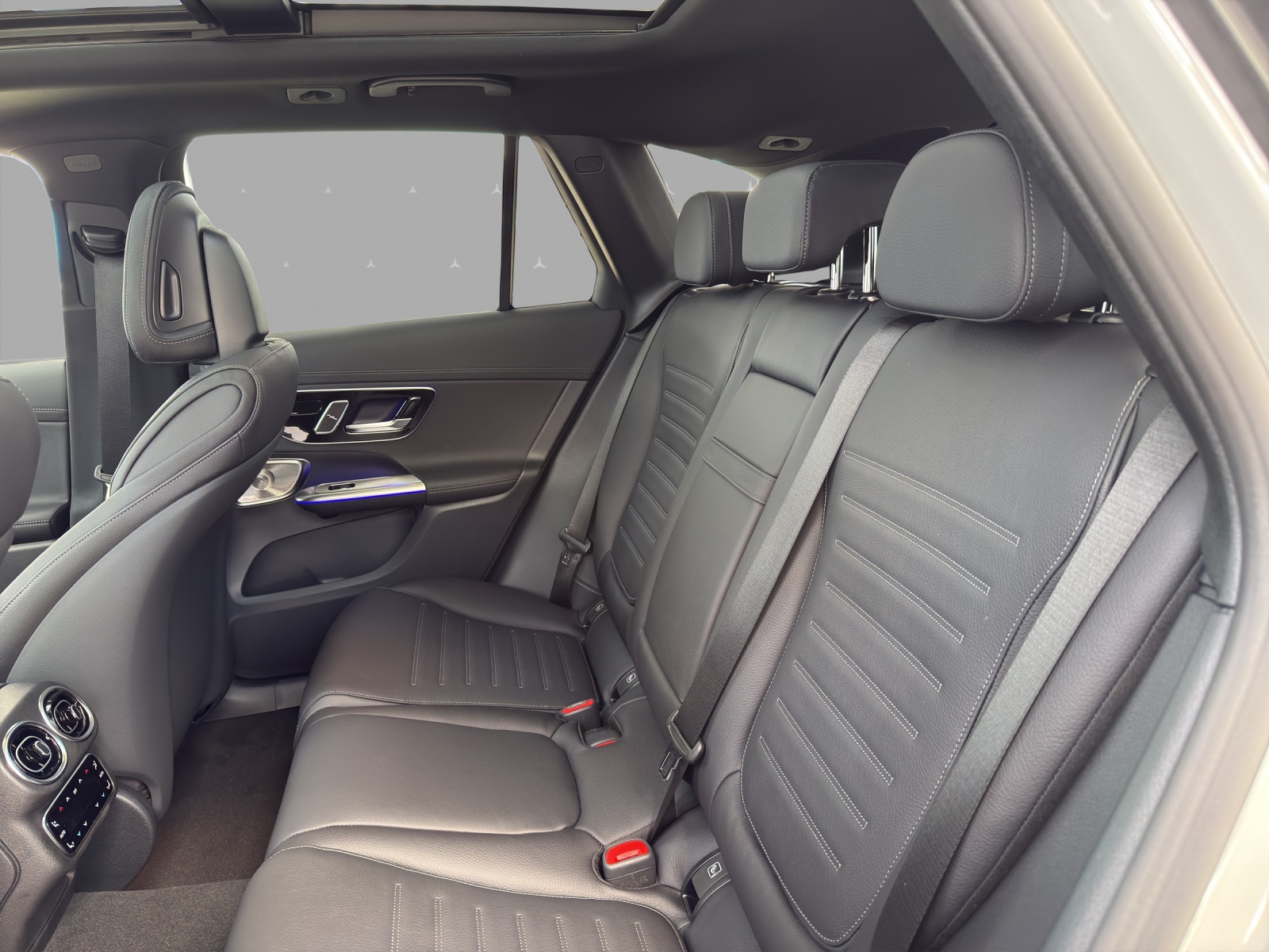 MERCEDES-BENZ GLC 450d 4Matic 9G-Tronic-image-13