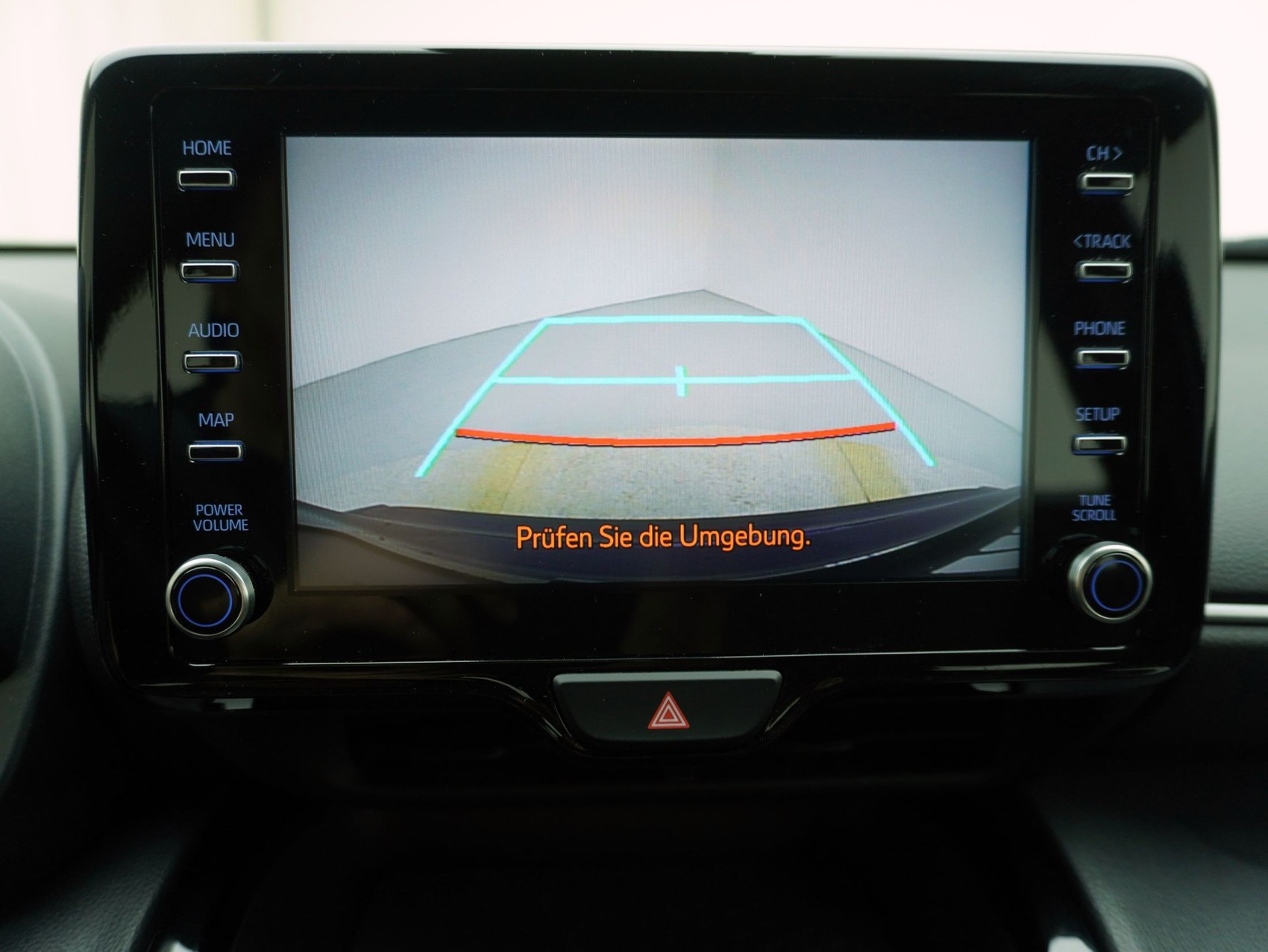 TOYOTA Yaris Cross 1.5 VVT-i HSD Trend AWD-i-image-18