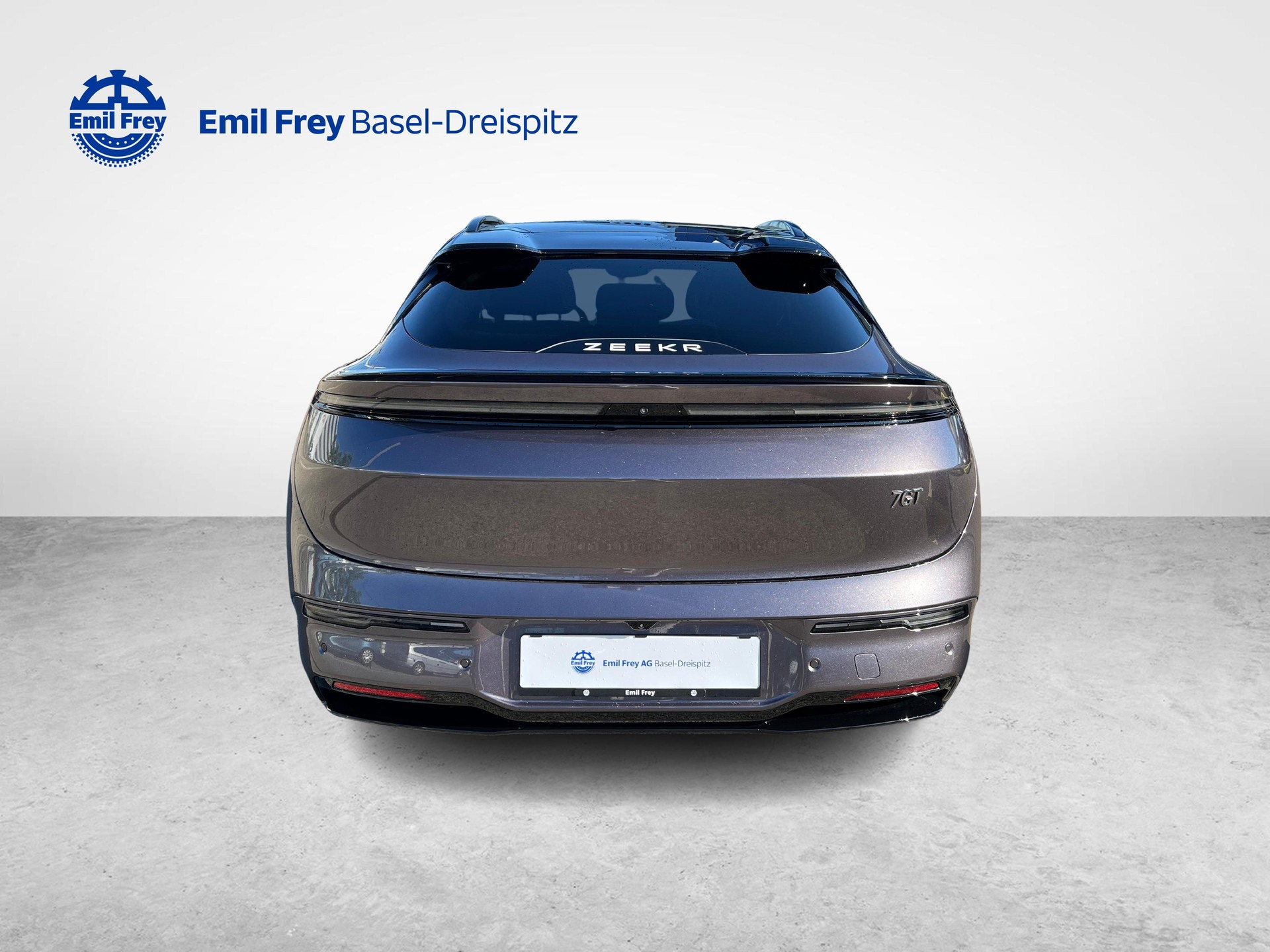 ZEEKR 7GT Privilege AWD-showroom-element-3