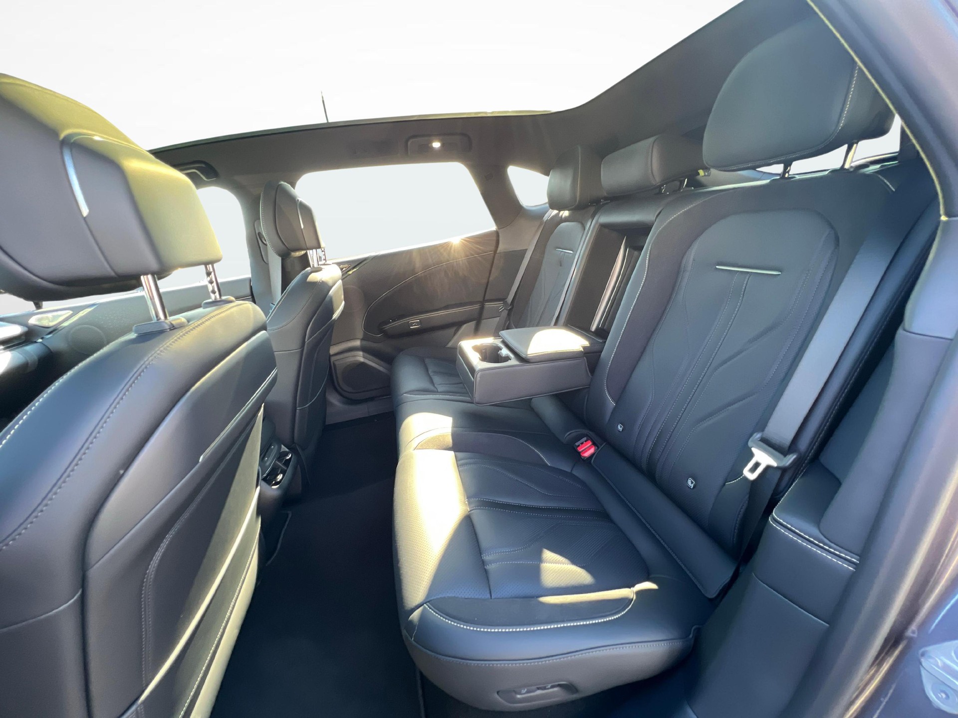 ZEEKR 7GT Privilege AWD-image-10